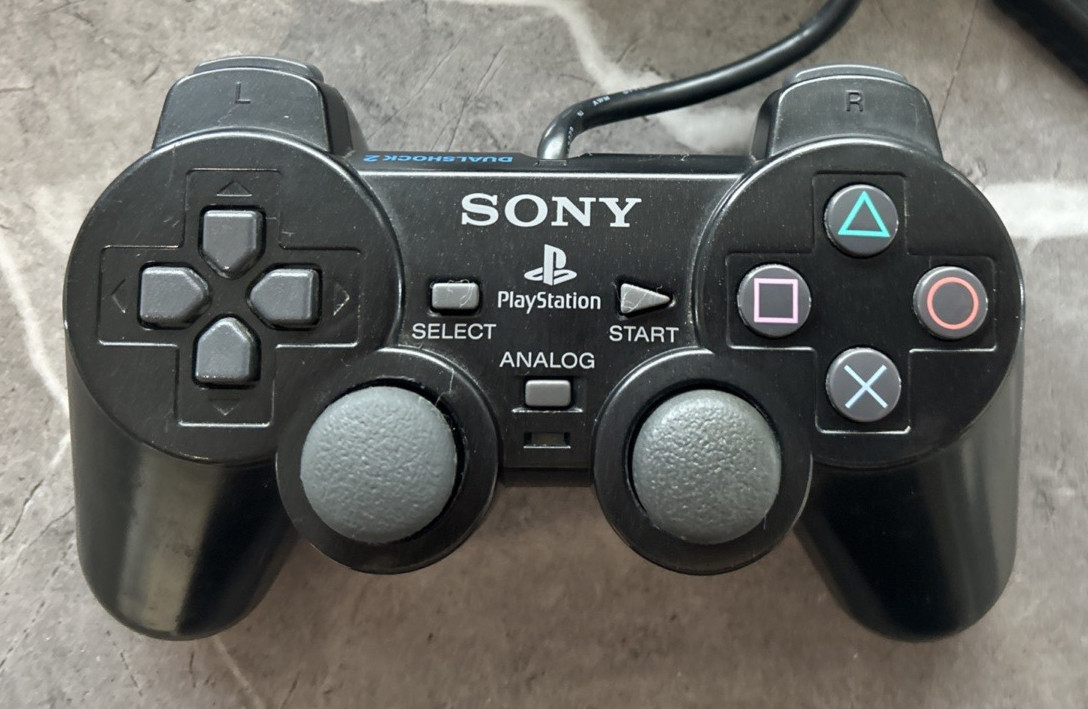 Sony PlayStation 2 PS2 ( CPH-39001) console w/ one DualShock
