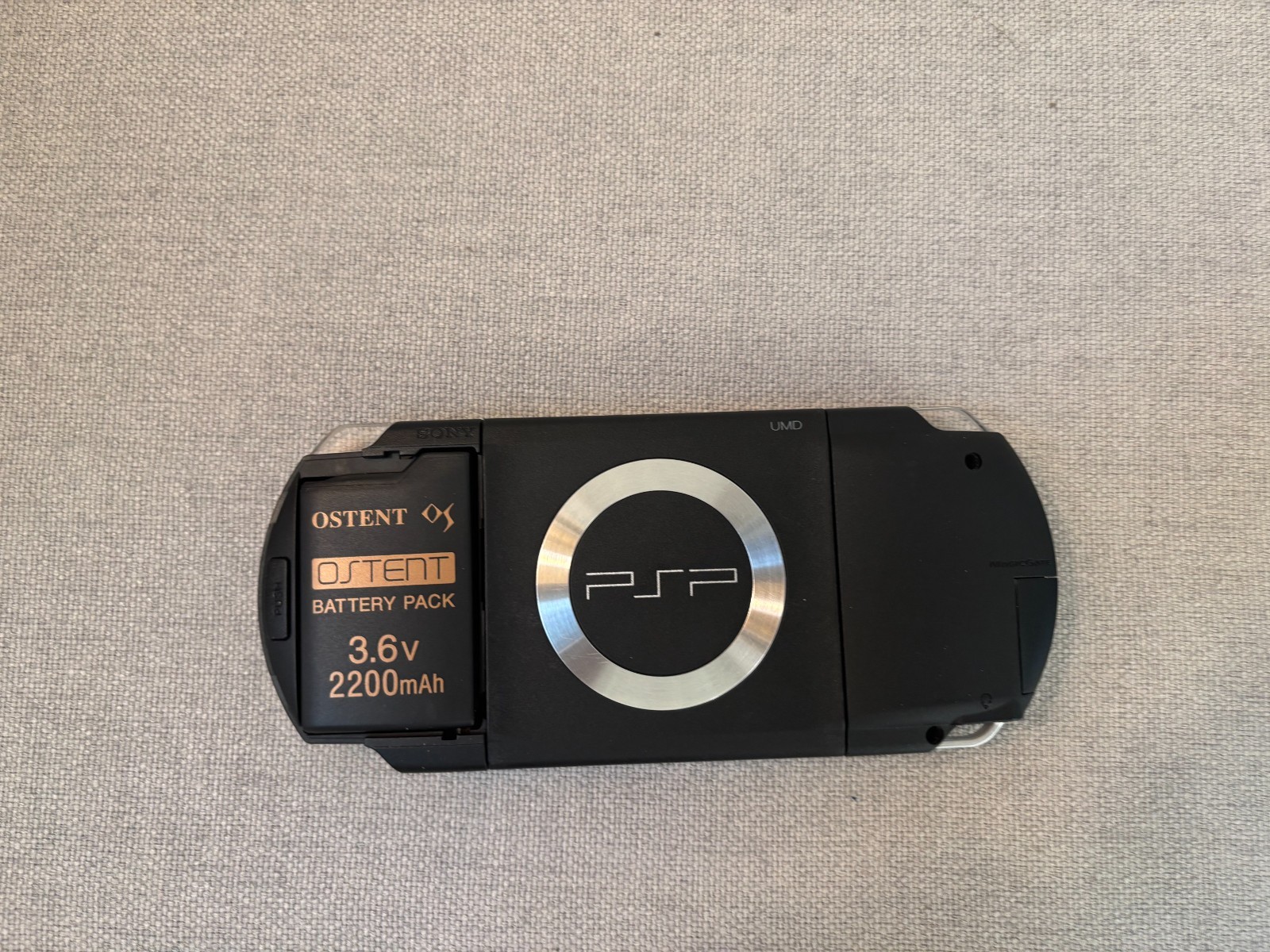 PSP 1000 *Great condition w/ ARK firmware and extras*