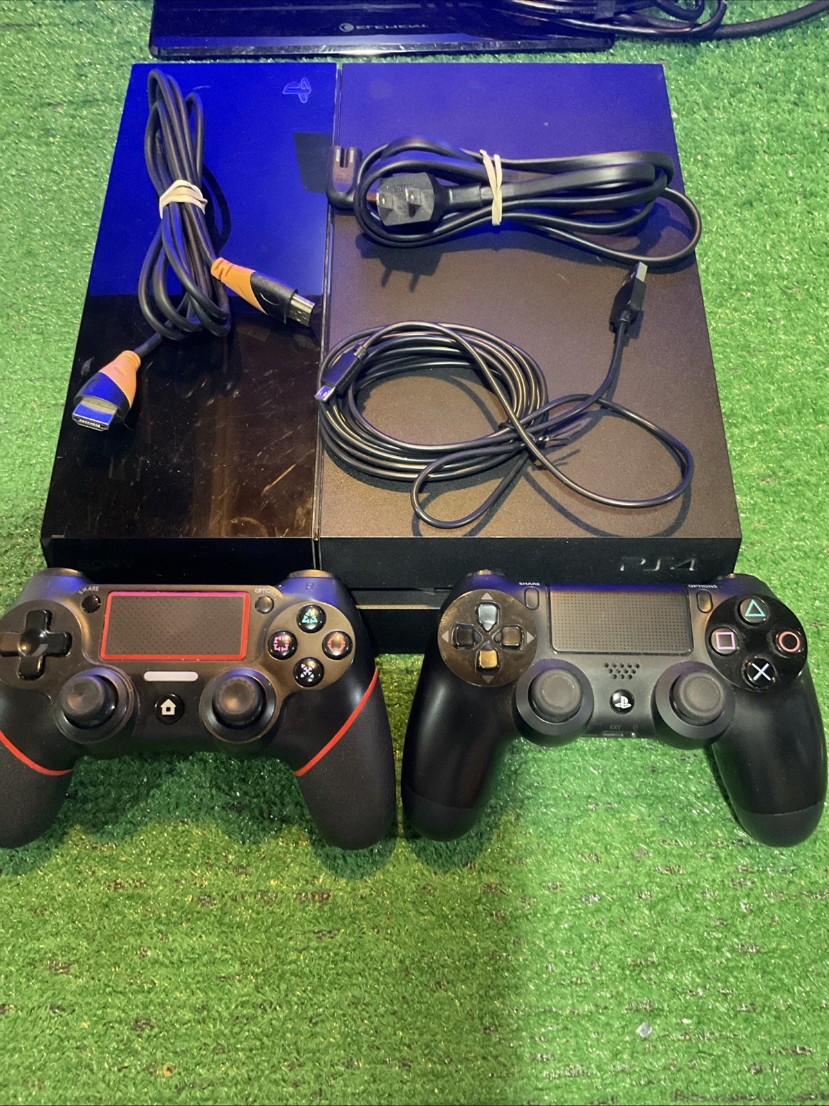 Sony PlayStation 4 CUH-1001A 500GB PS4 Console, 2 Controllers, Cables Tested 👍