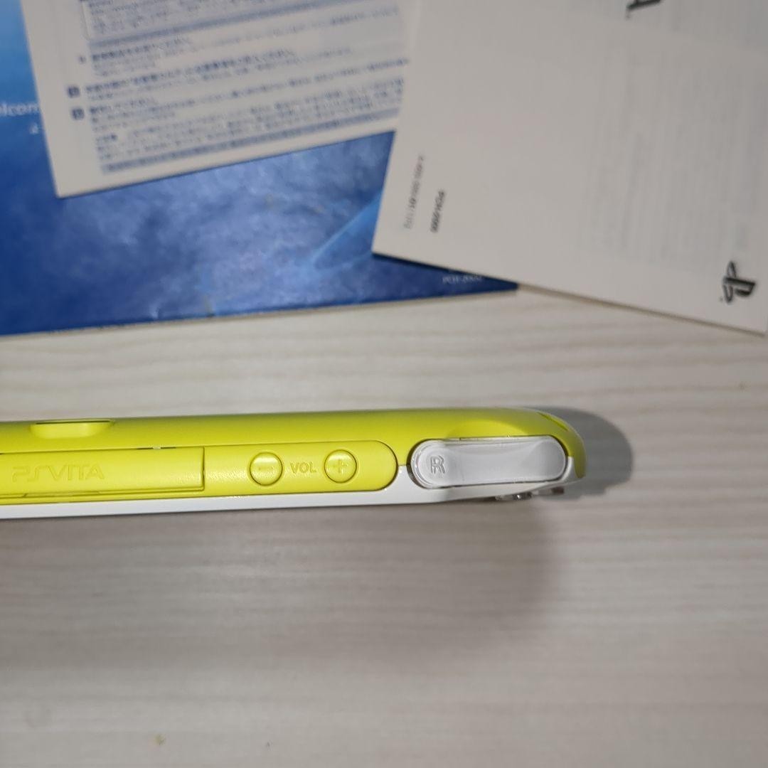 Sony PlayStation Vita PCH-2000 ZA13 Lime Green / White Console Tested Fully Work