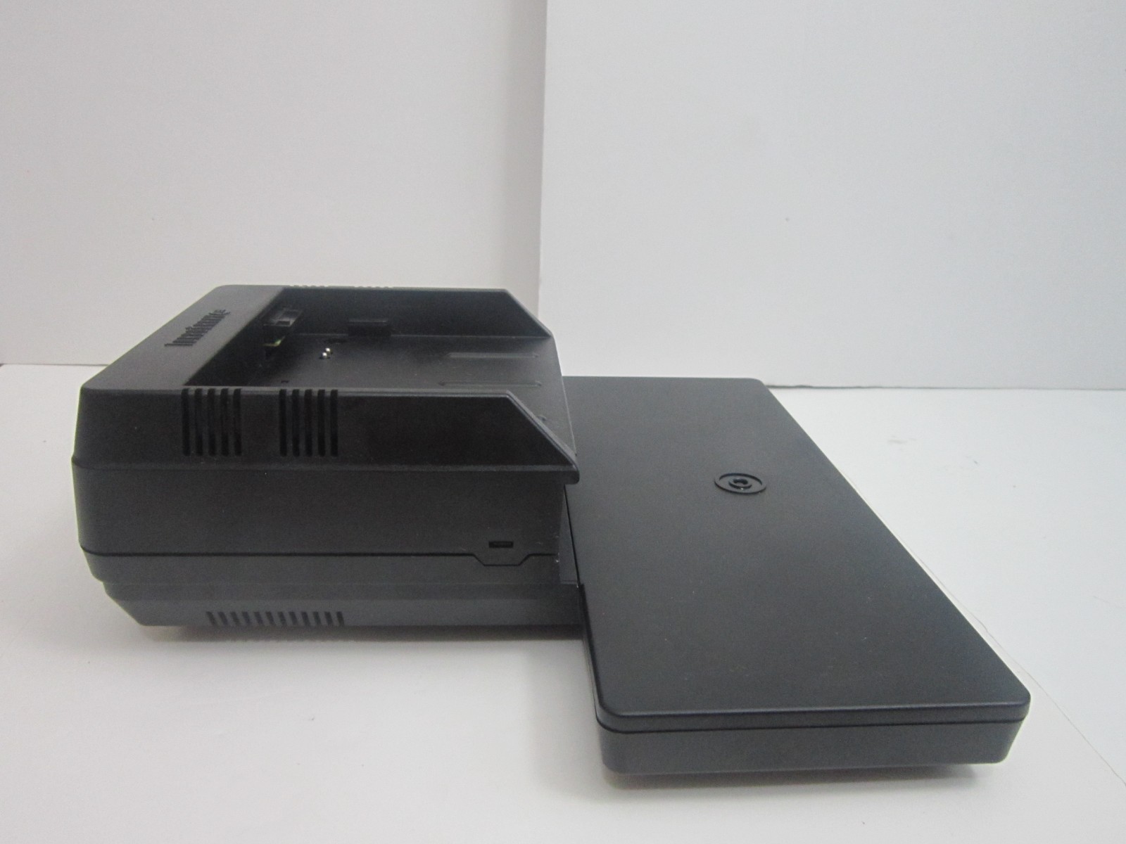 TurboGrafx 16 CD System Docking Bay ONLY NEC TG16 Dock Base FOR PARTS OR REPAIR