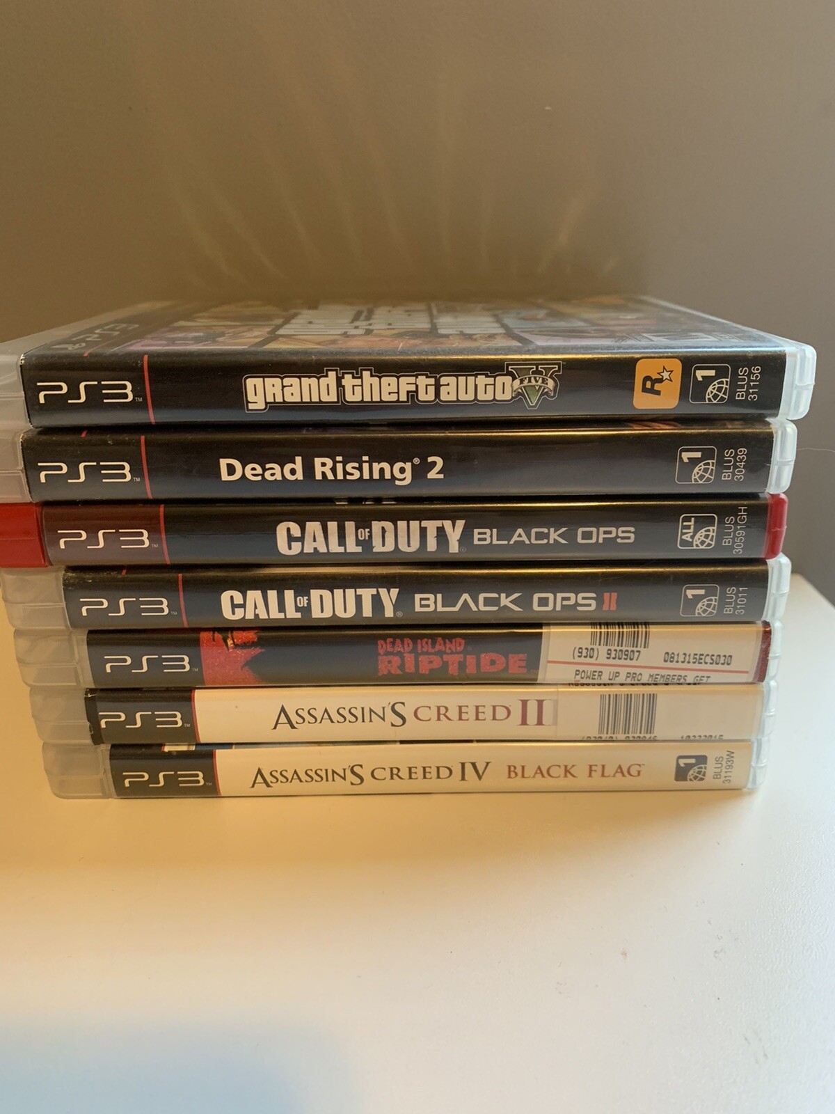 Sony PlayStation 3 250GB Black Console. Reads CD Fine, All Outlets Work Fine.