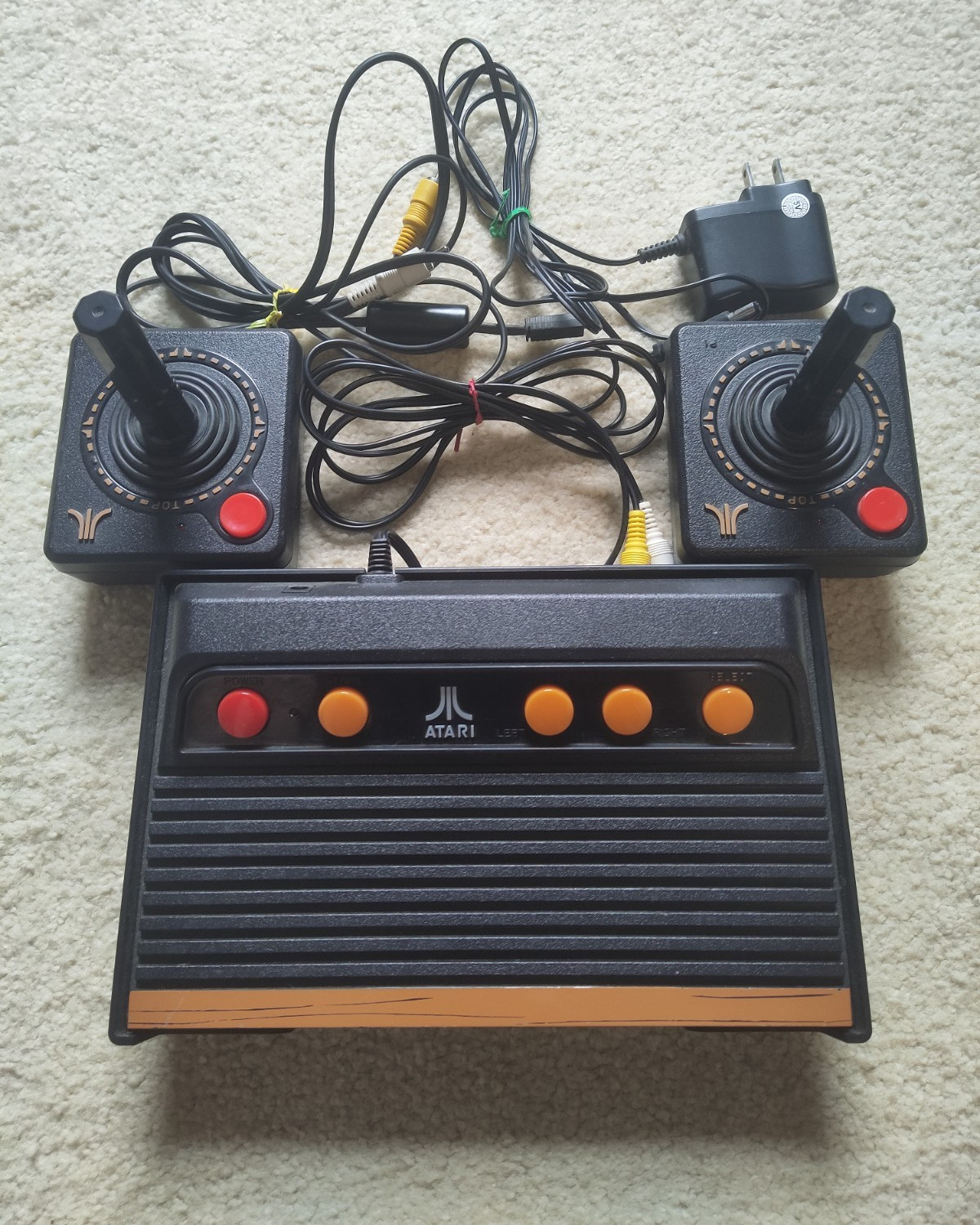 Atari Flashback 7 Classic Game Console 2 Wireless Controllers Tested/w Batteries