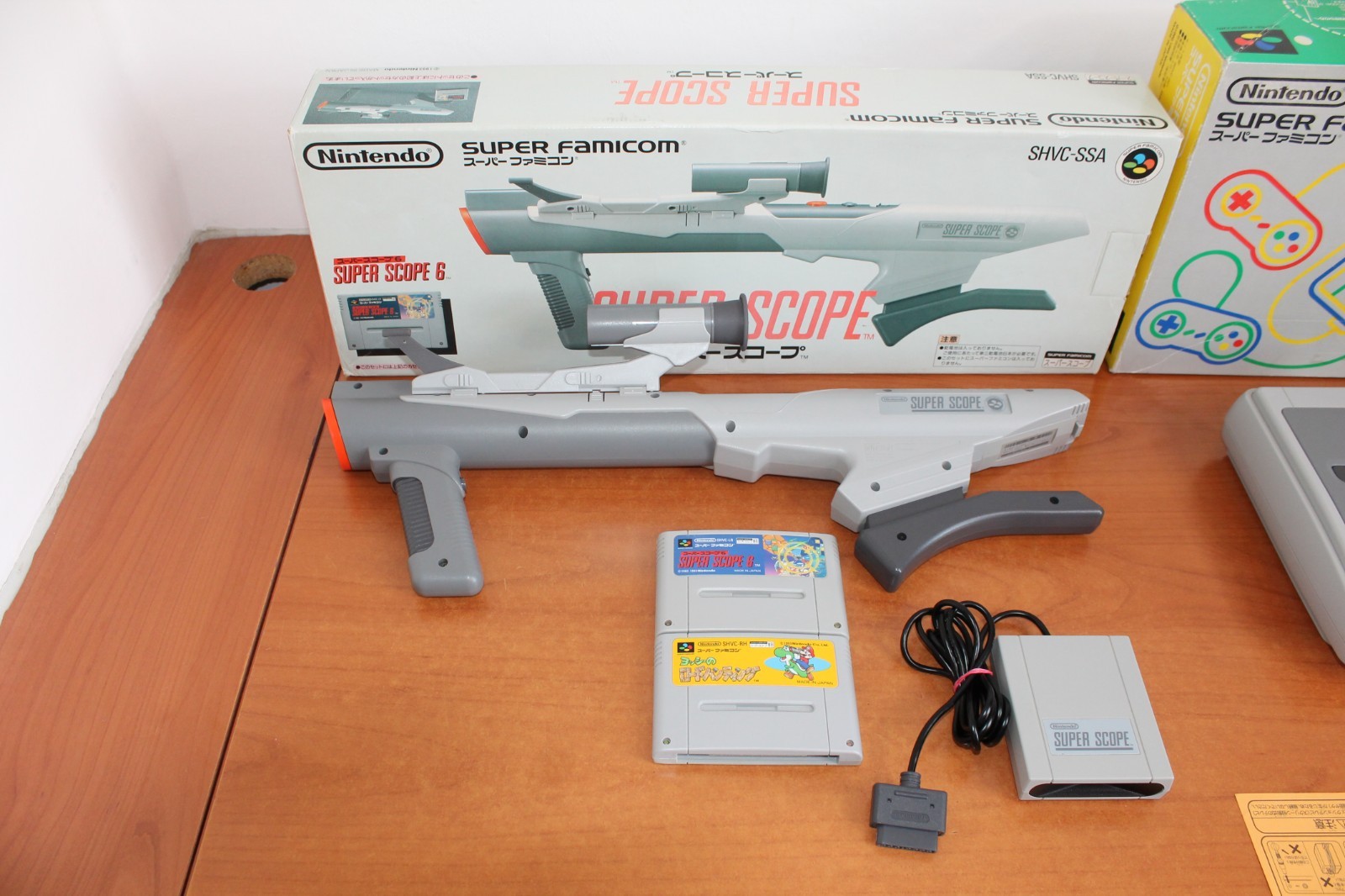Nintendo Super Famicom CONSOLE – “SUPER LOT”