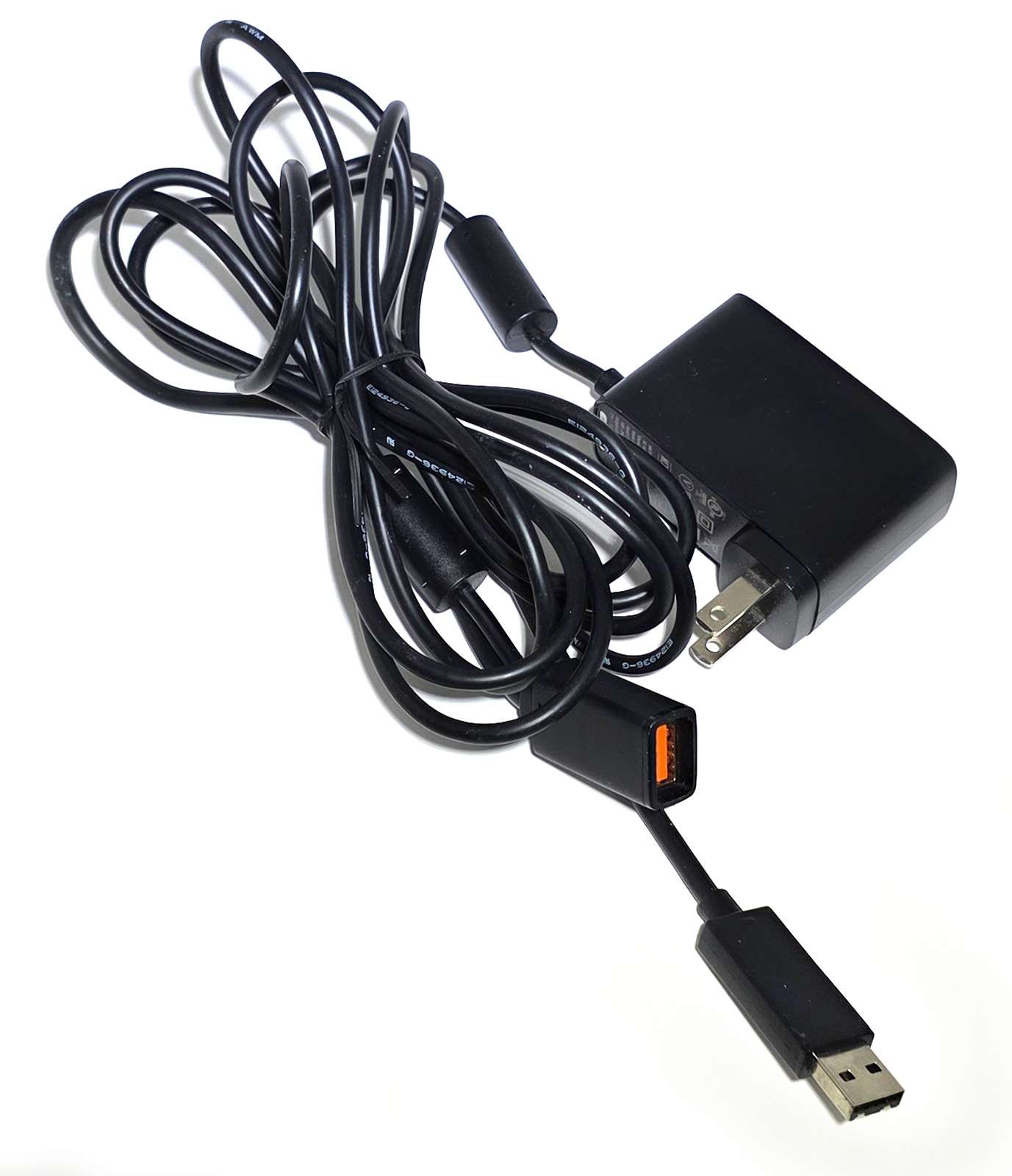 Xbox 360 White, 250GB w Kinect, Power Adapter & HD Component, RCA, VGA Cables