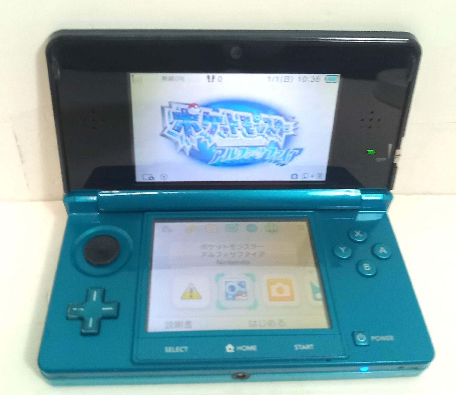 Nintendo 3DS Game Console Aqua Blue color W/ Charger Box Instruction SD card