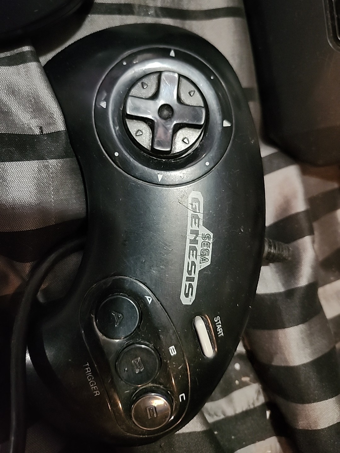 Sega Genusis Model 2 Console Bundle W/2 Controlers, 15 Games And Power/av Cords