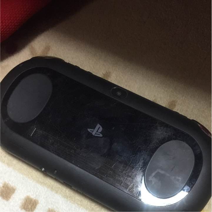 PSVita 2000 Minecraft downloaded 8GB memory card