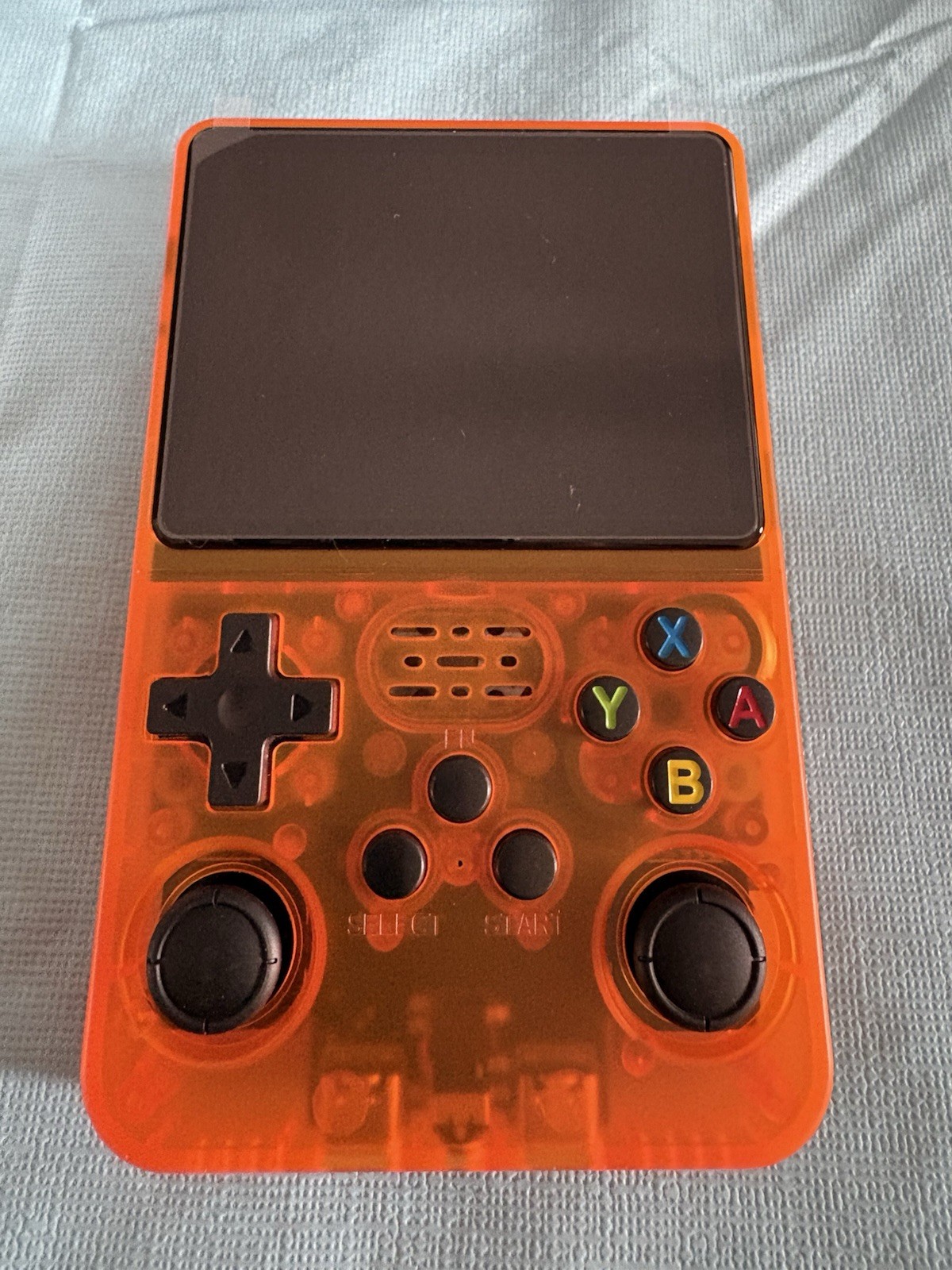 R36S Handheld Game Console 3.5-in 640*480 IPS OCA Screen 3200mAh Opensource