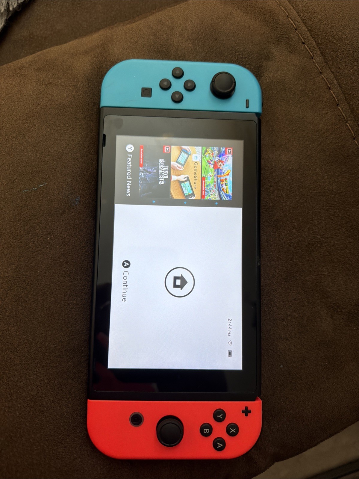 Nintendo Switch 32GB Handheld Console – Neon Red/Neon Blue