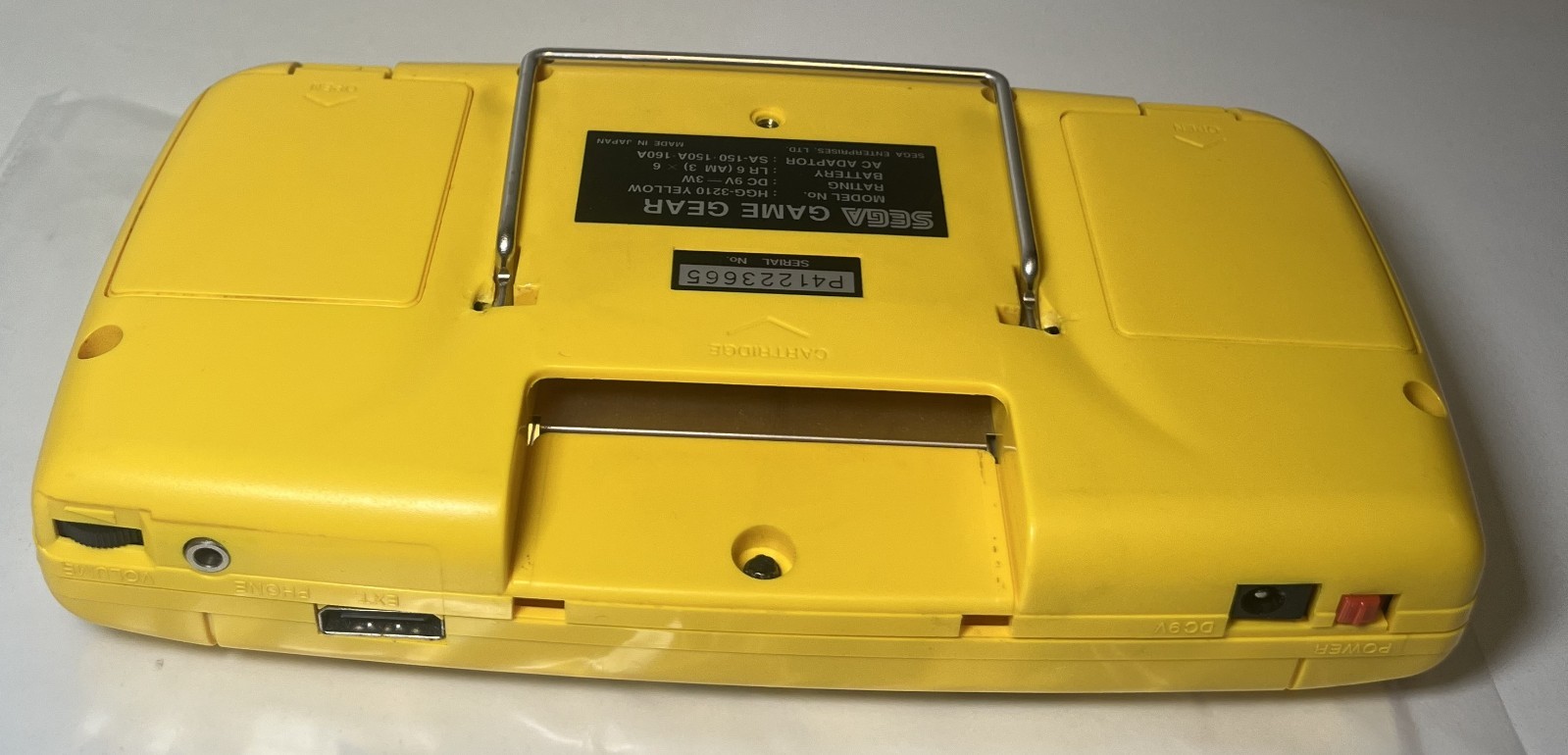 SEGA GAME GEAR HGG-3210 YELLOW EDITION NTSC-J REGION FREE CONSOLE