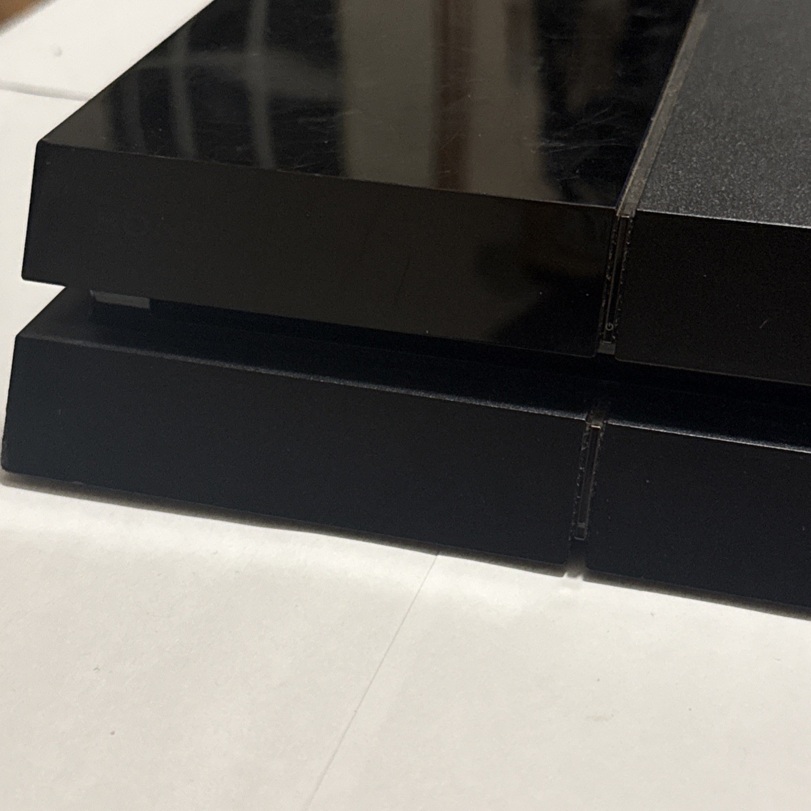 Sony PlayStation 4 PS4 Console Game System CUH-1001A w/ Cords