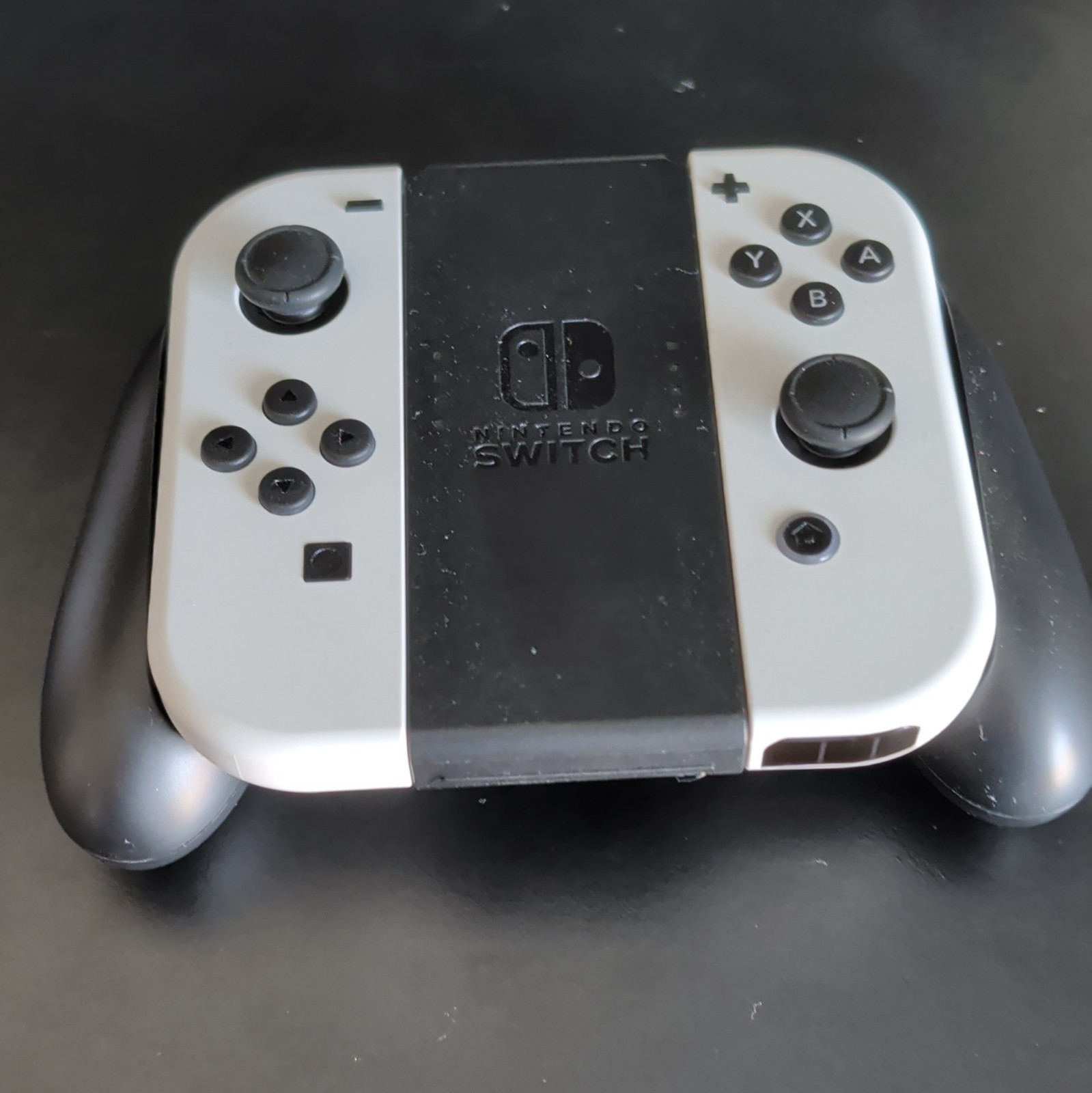 Nintendo Switch OLED Model HEG-001 Handheld Console – 64GB – White