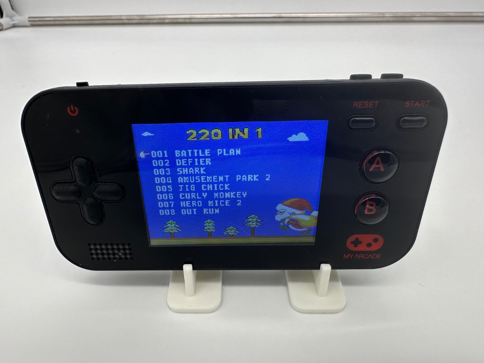 dreamGear My Arcade Gamer V Portable Hand Held System 220 Games in 1