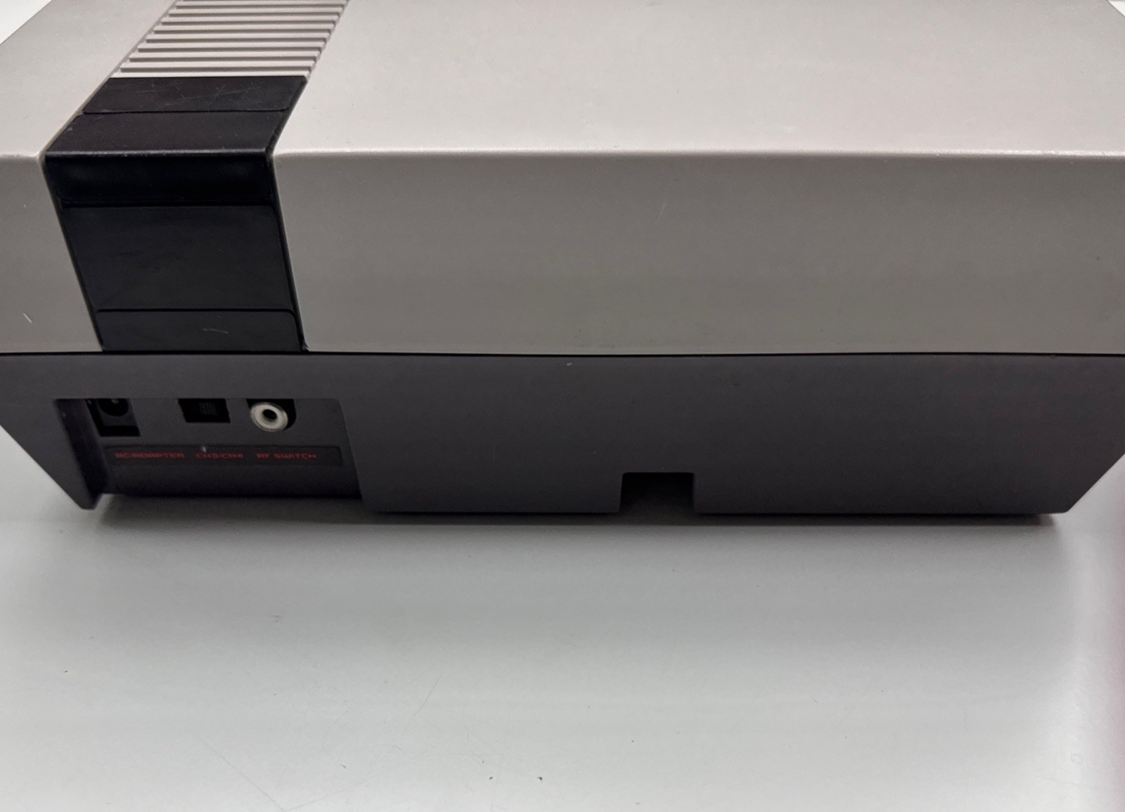 Nintendo NES Console Bundle Ctrl Zapper 4 Games Super Mario 1-3 DONKEY KONG JR