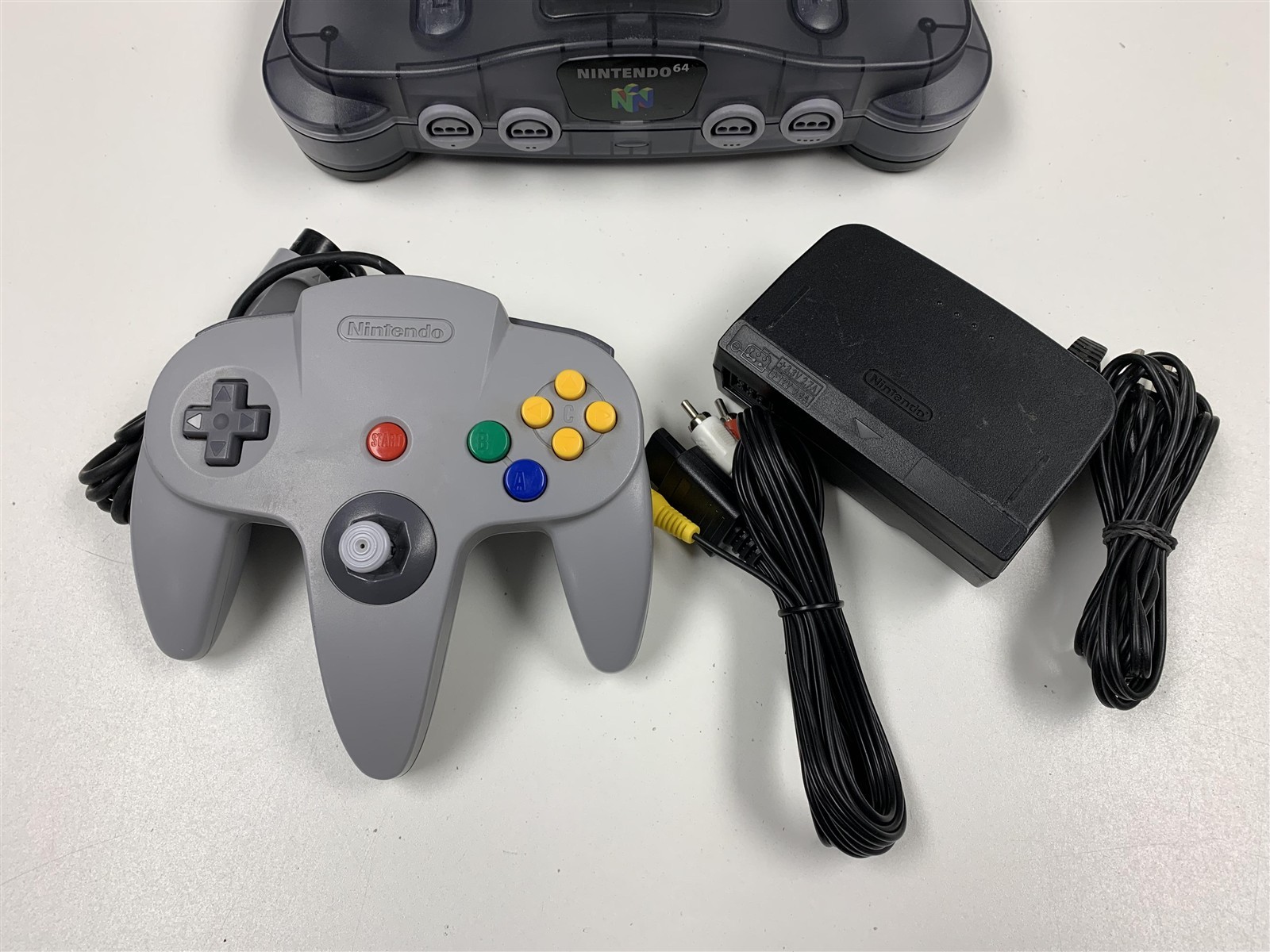 Nintendo 64 N64 Console Bundle Funtastic Smoke Grey