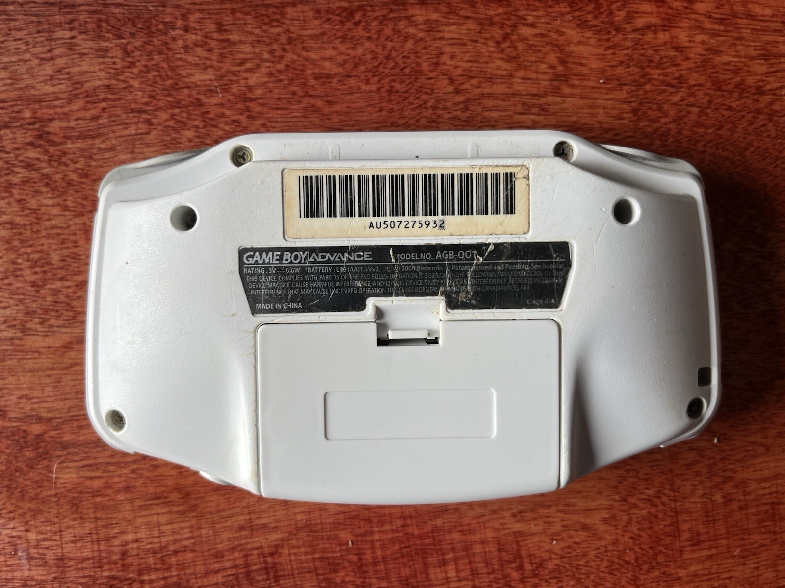 Gameboy Advance AGB-001 White New Lens / Tested & Working! Game Not Included