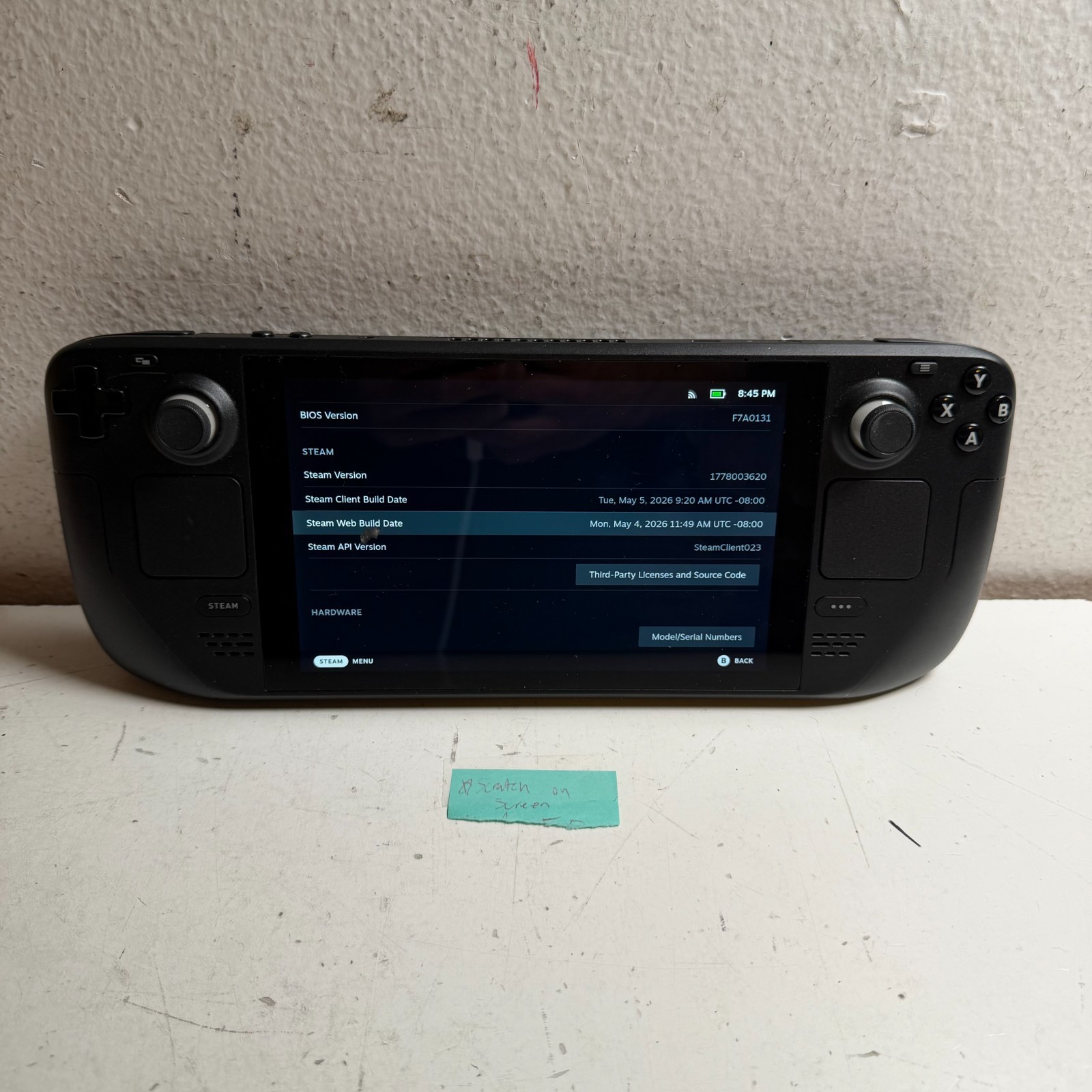 Valve Steam Deck 1010 Black 7″ LCD Display Wi-Fi Handheld Gaming System