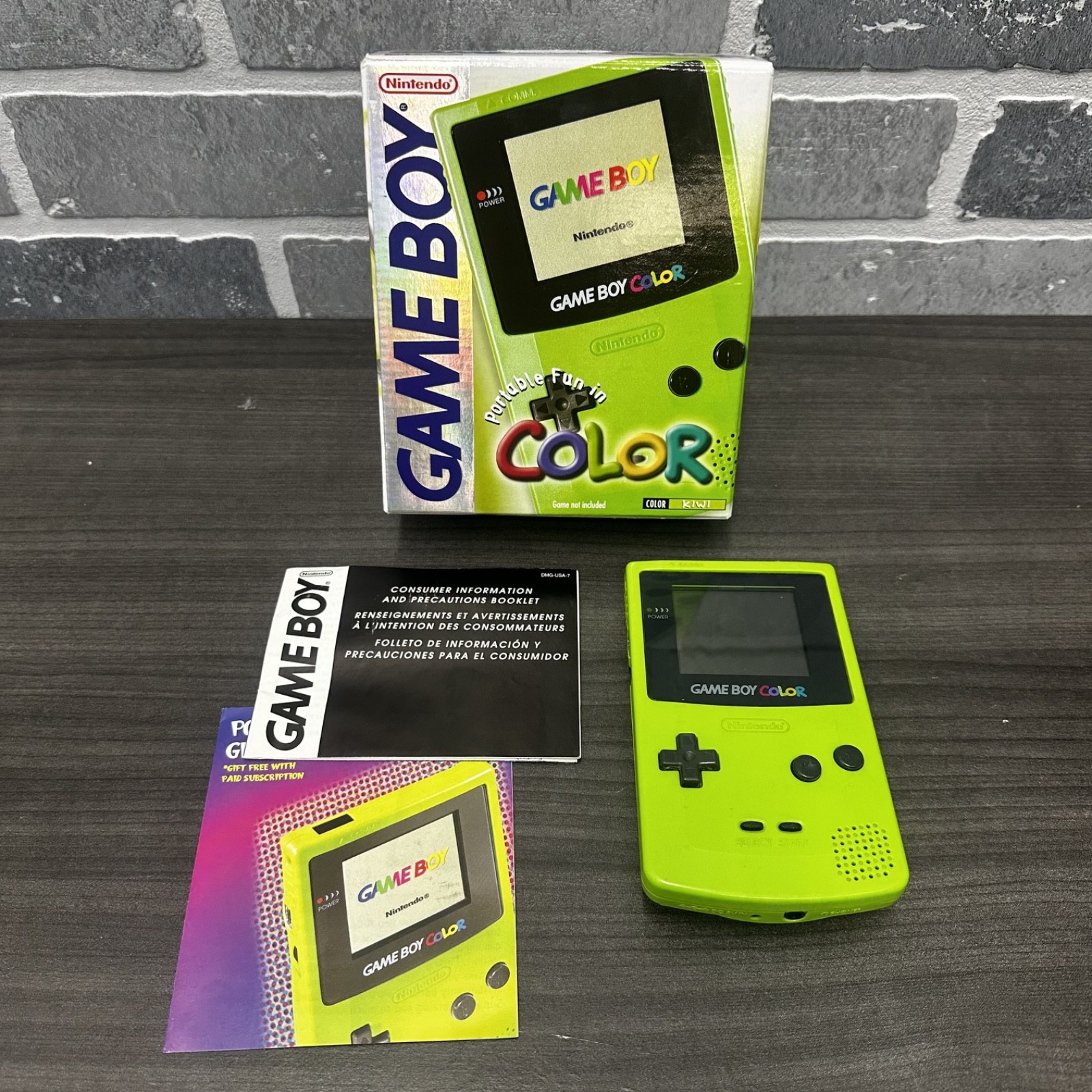 Nintendo Game Boy Color Kiwi Handheld System – Complete In Box CIB Nice VG