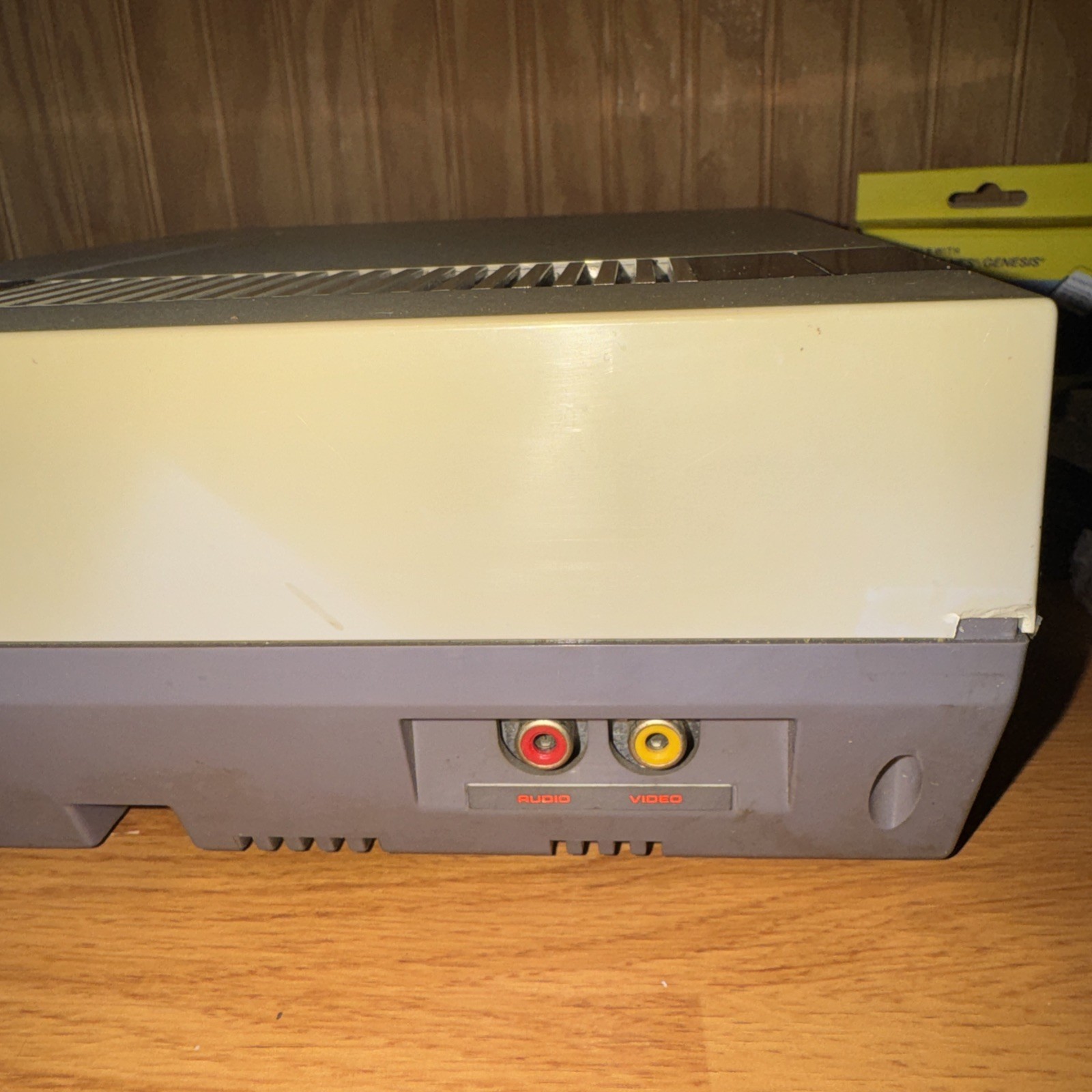 Nintendo NES-001 1985 Console 2 Controllers Power,co-axles cords Tested Working