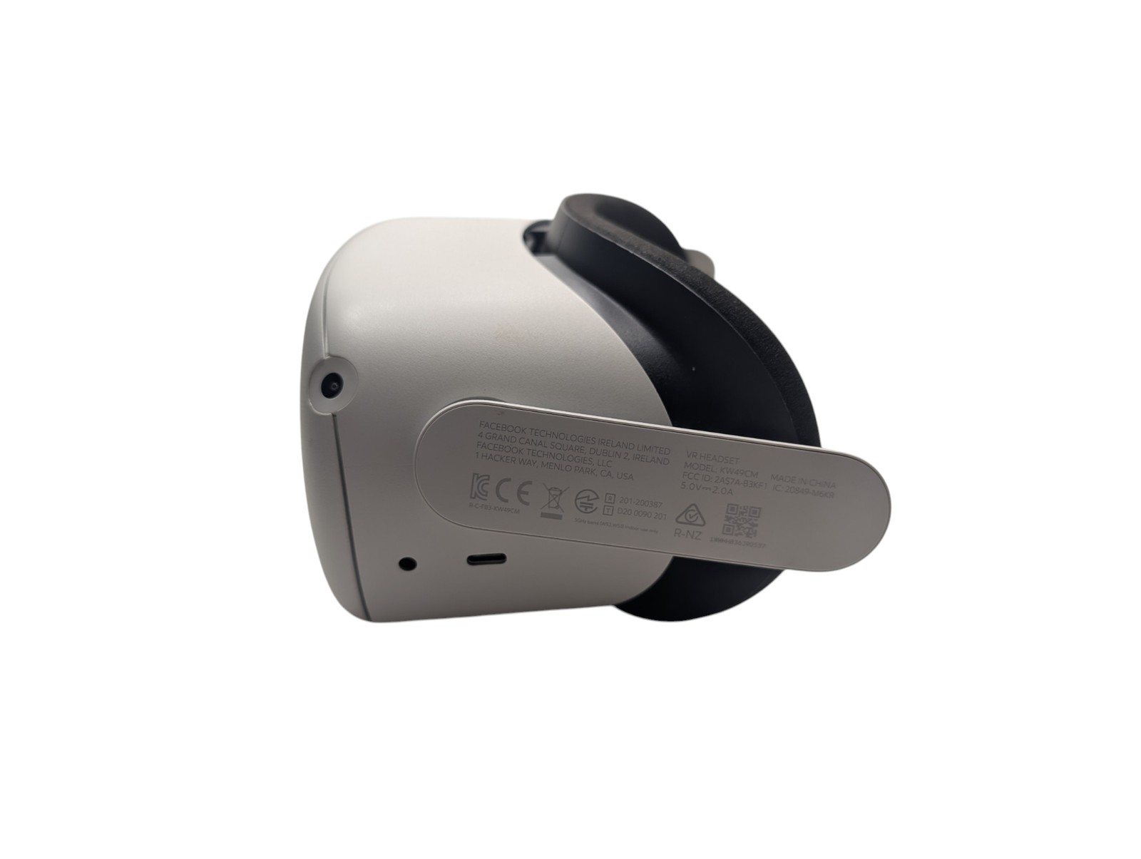 Meta Quest 2 VR Headset Only White KW49CM – Headset & Cable – No Controllers