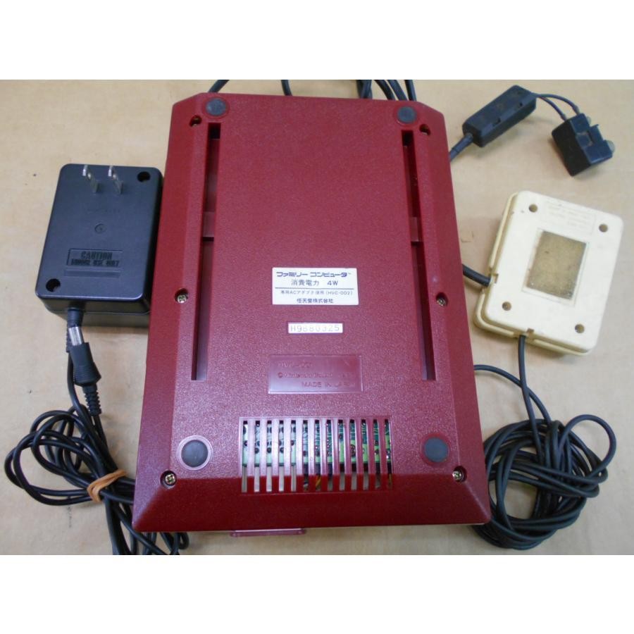 Famicom Console System HVC-001 Nintendo FC Japan TESTED