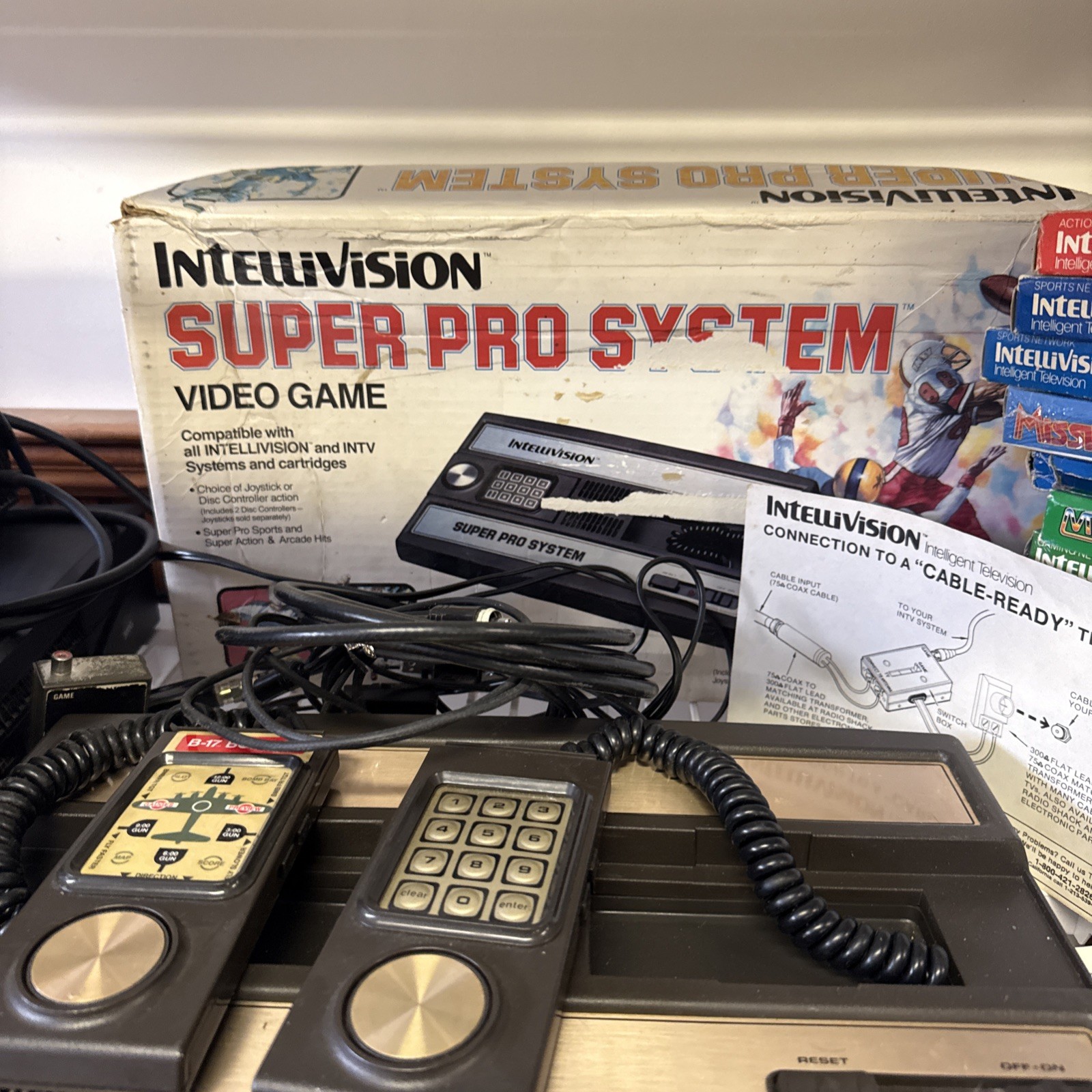 Intelllivision system 22 games Box And console Untested 2 controllers