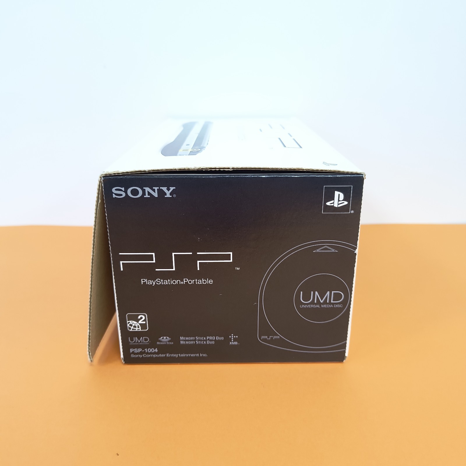 Sony PlayStation PSP 1004 Black Console FULL BOX + 2GB SD + TONY HAWKS UMD