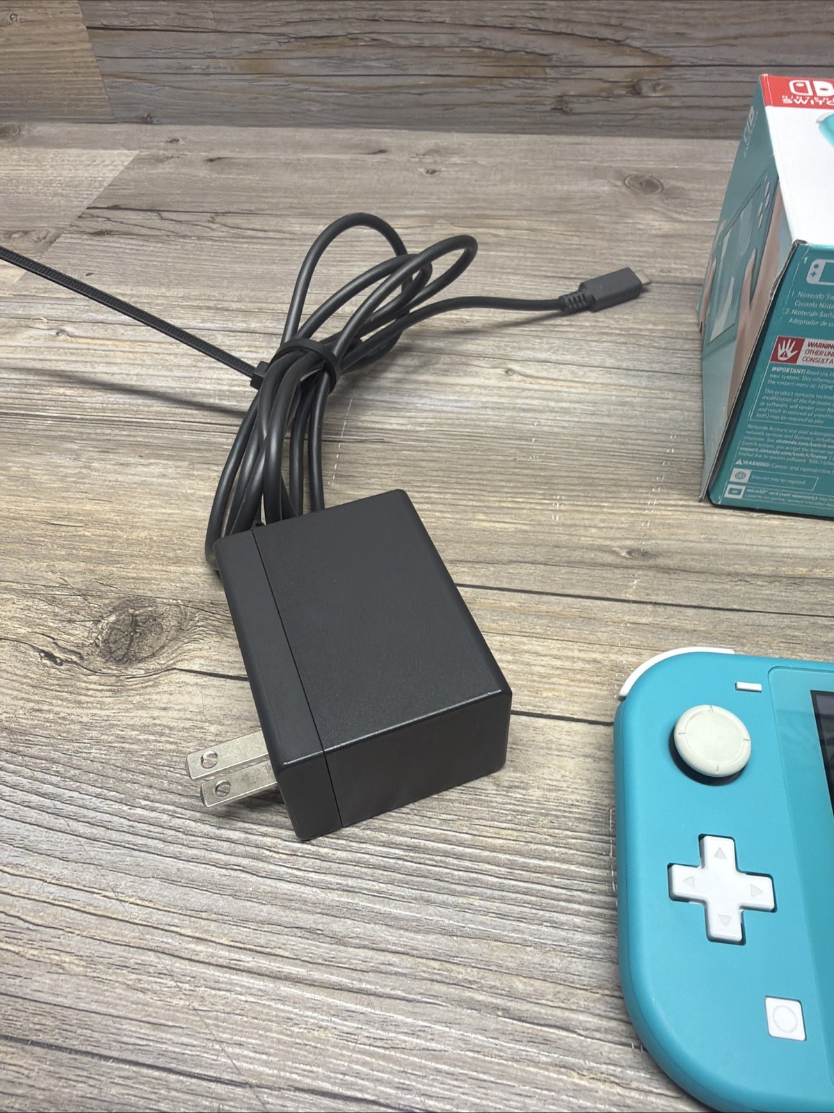 Nintendo Switch Lite 32GB Console – Turquoise Tested Read !!