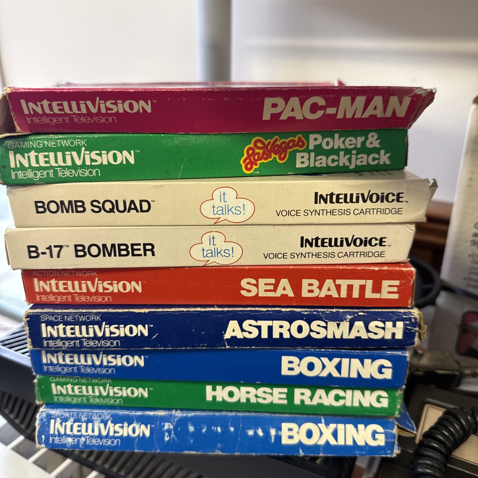 Intelllivision system 22 games Box And console Untested 2 controllers