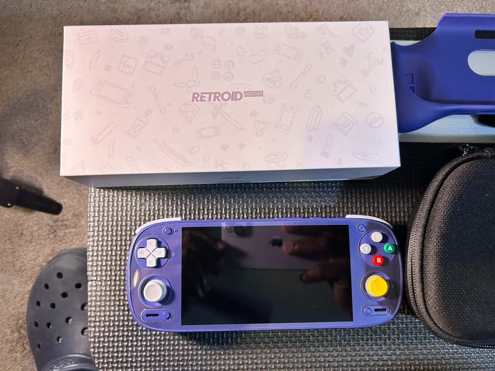 RETROID POCKET 5 (PURPLE) 8GB/128GB (FREE CASE AND GRIP) MUST BE SET UP (GXRG)
