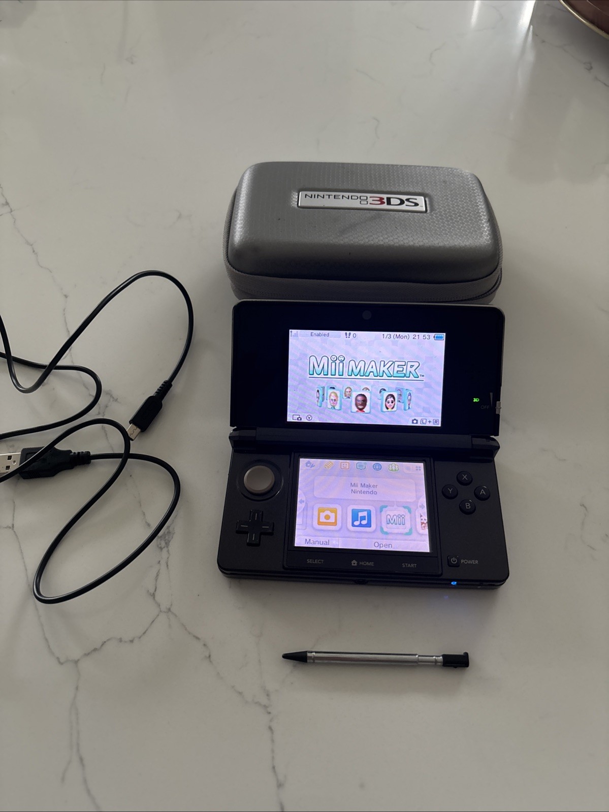 Nice! Nintendo 3DS Handheld Video Game Console Black CTR-001 (USA) US Model
