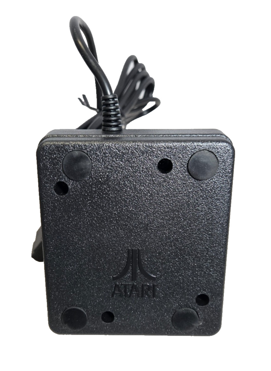 Atari Flashback 9 – Game Console w/ 110 Built-in Game & Wired Joysticks (AR3050)