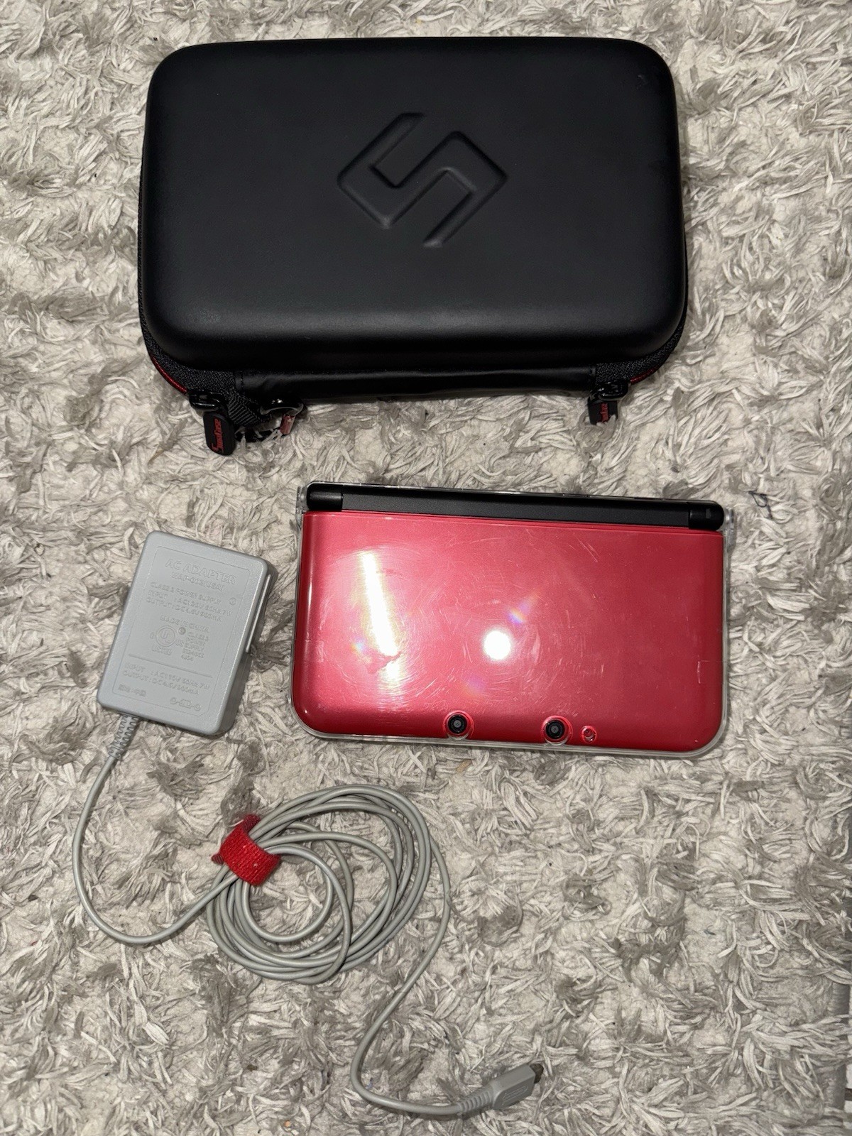 Nintendo 3DS XL Red Console (USA) W/ Charger/Stylus, Clear Case & Extra Case