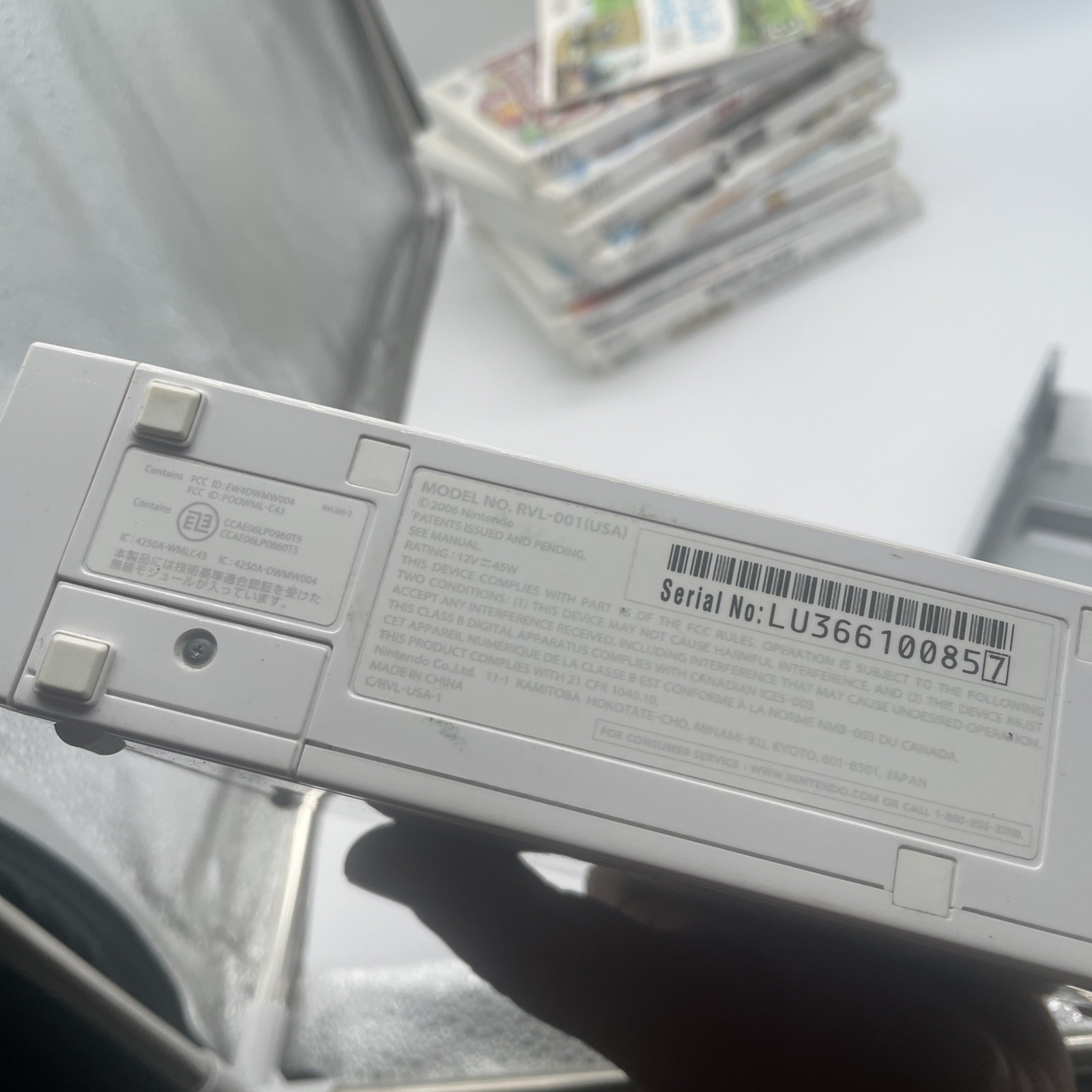 Wii Bundle 2 Controllers And Nunchucks – Includes Wii Sports Tested And Working!