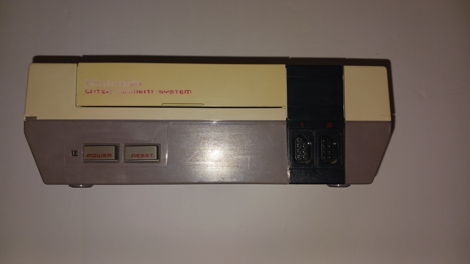 Nintendo NES Console Bundle w/ 8 Games Mario Duck Hunt Zelda Zapper Gun Tested