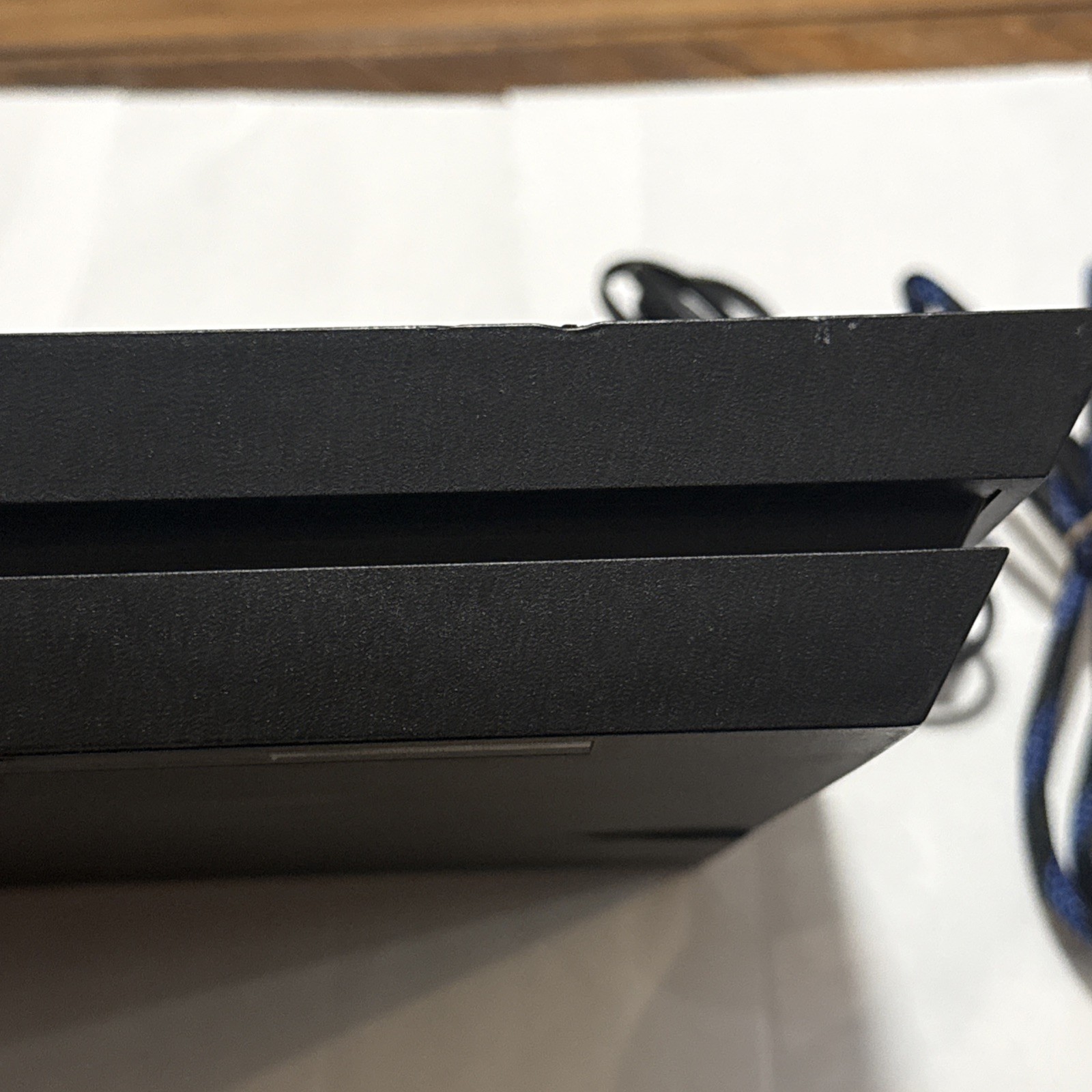 Sony PlayStation 4 PS4 Console Game System CUH-1001A w/ Cords