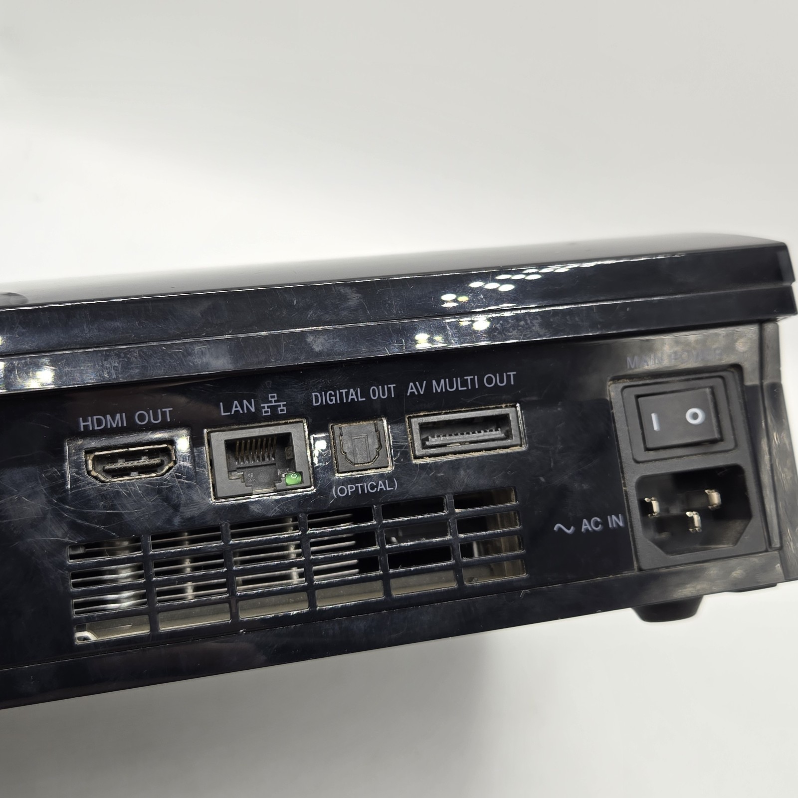 FOR PARTS Sony PlayStation 3 PS3 CECHA01 60GB Backwards Compatible Console READ