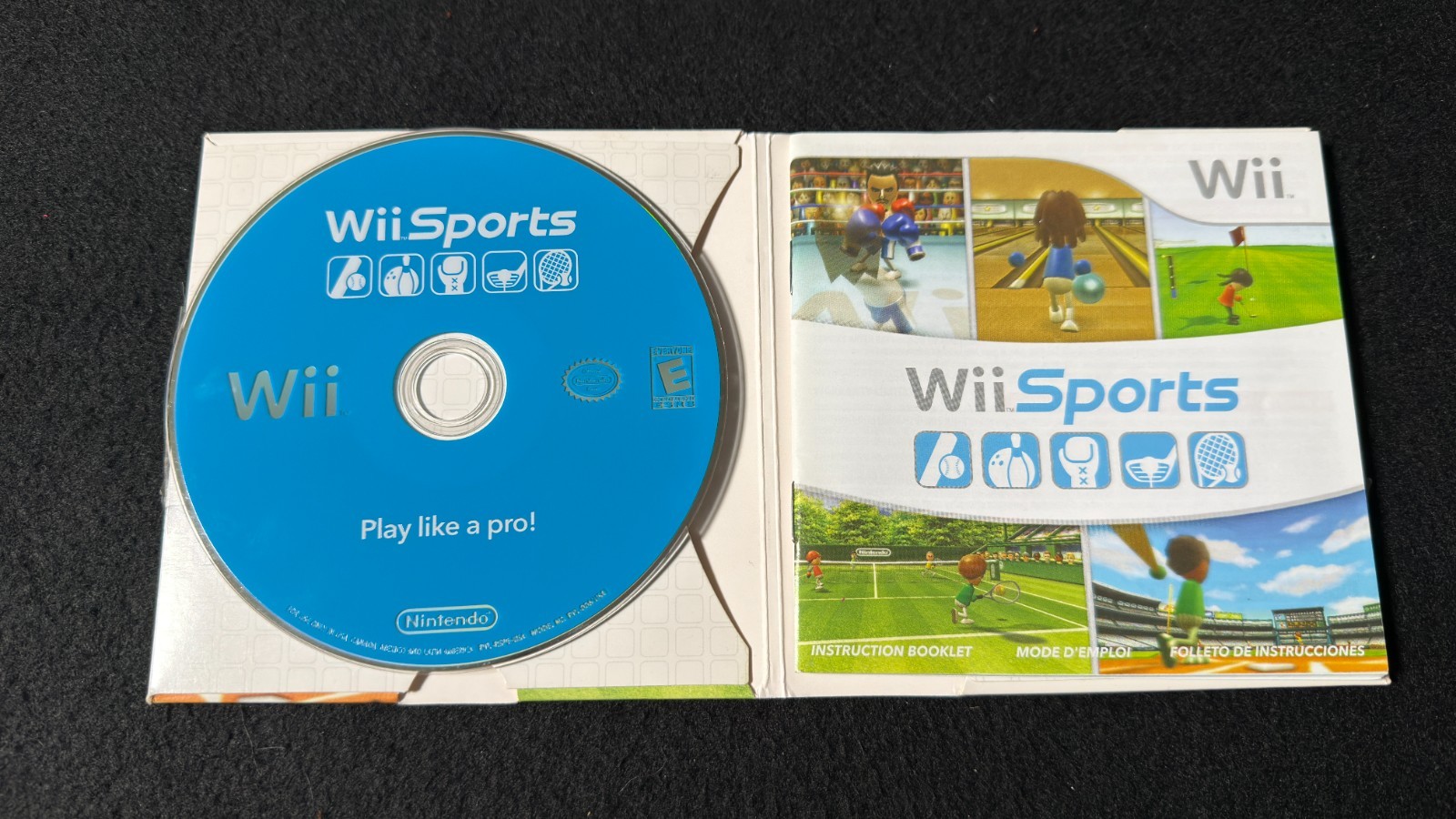 Nintendo Wii Console White – CIB with Wii Sports Bundle – *Tested*