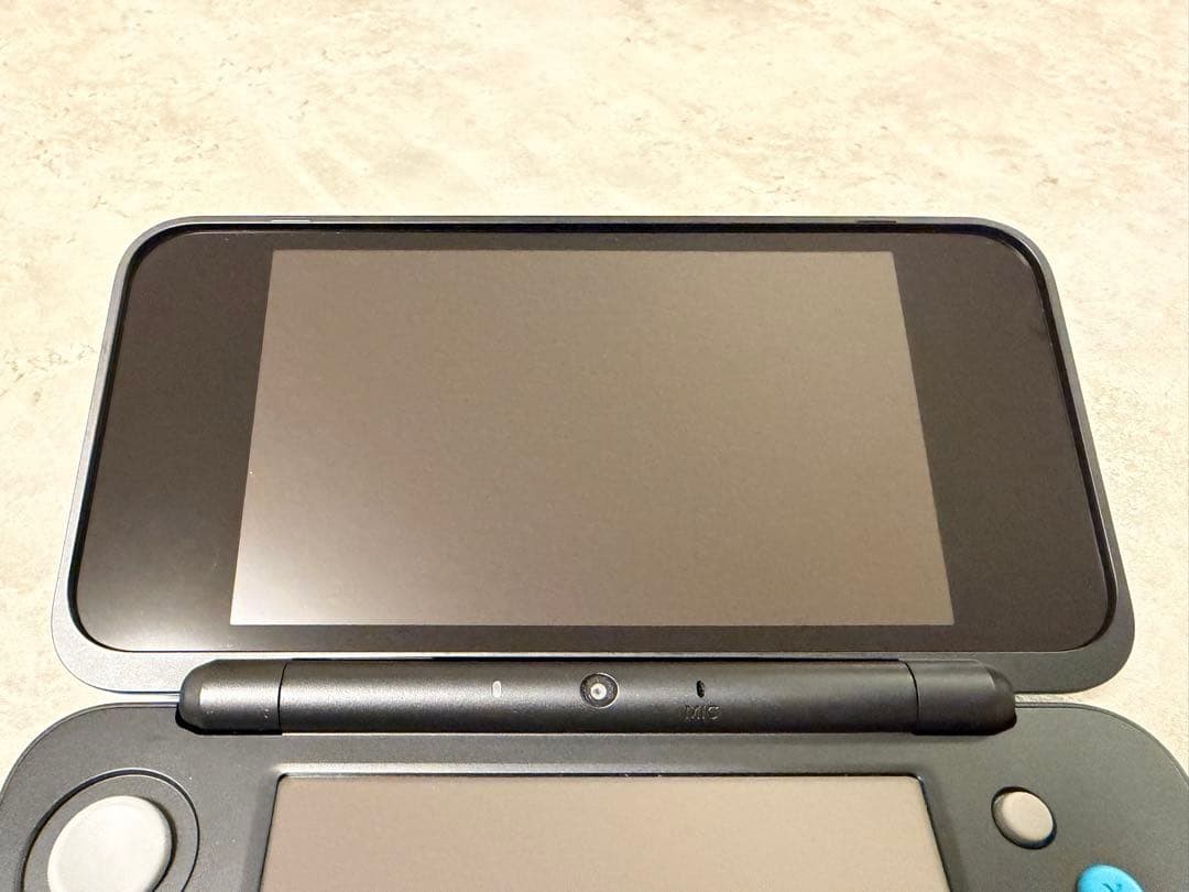 Nintendo new 2DS XL LL Turquoise x Black Console Boxed from Japan Tested