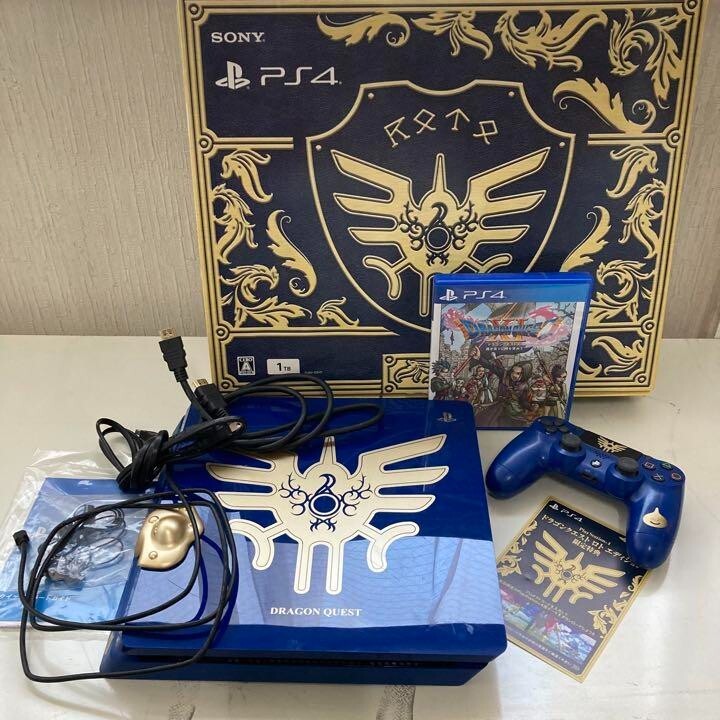PlayStation 4 Dragon Quest ROTO Edition CUHJ-10015 Good condition Japan