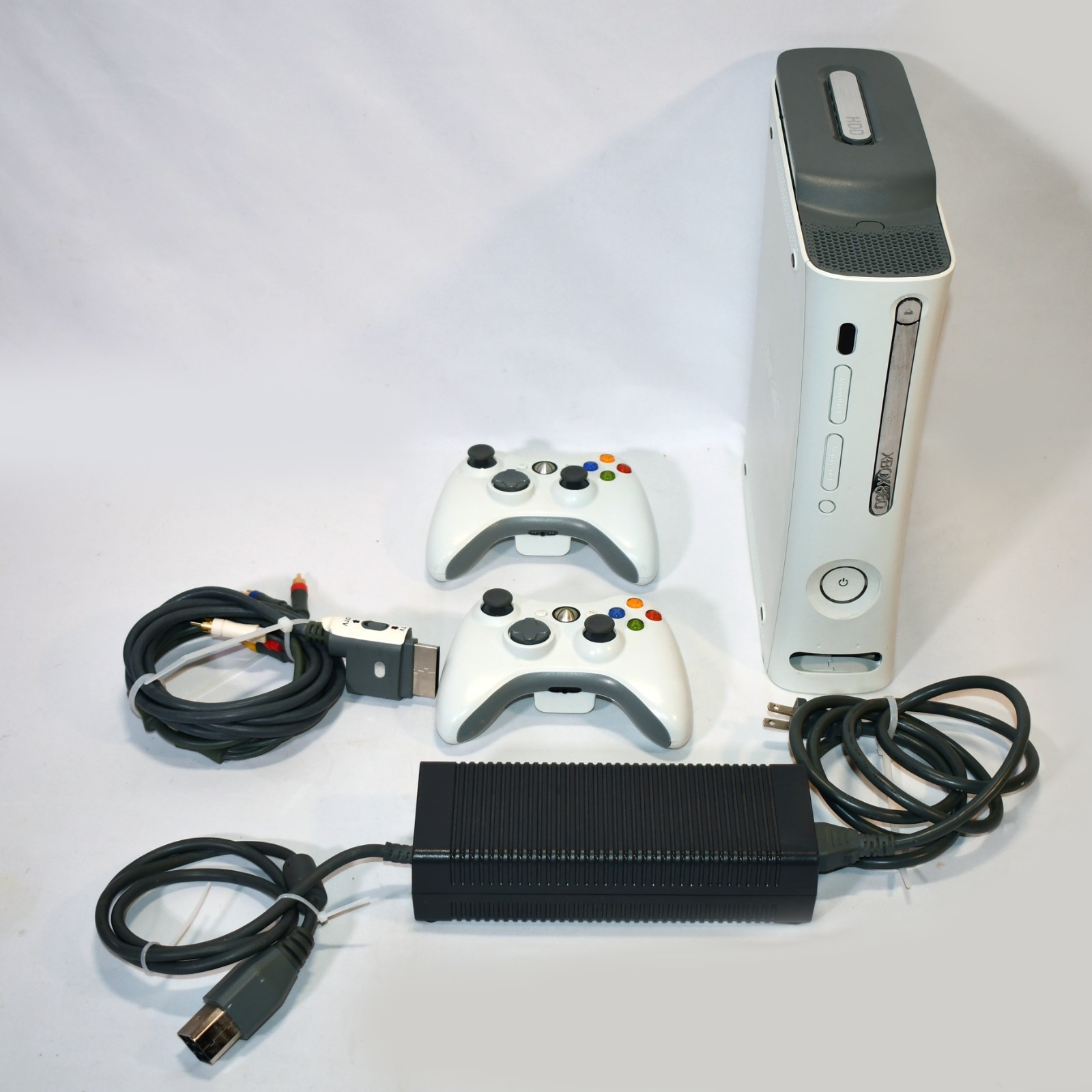 Working Microsoft Xbox 360 Fat Console 20GB HDD With Controllers & Wires 126!!!