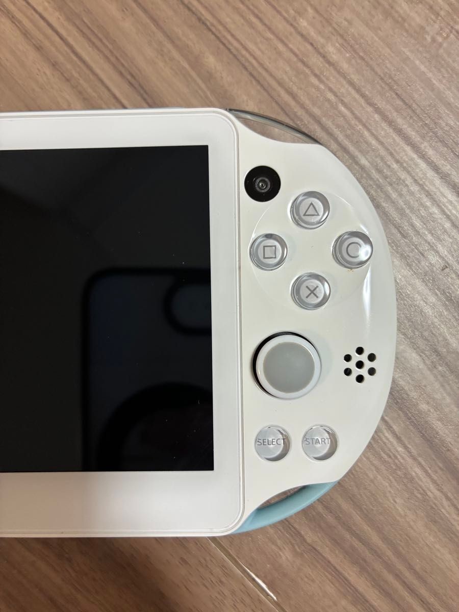 [Excellent] PS Vita PCH-2000 ZA14 Light Blue / White Sony Playstation Boxed