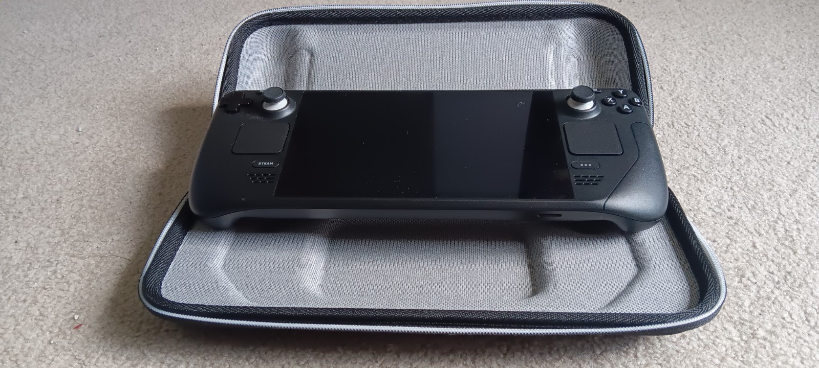 Valve Steam Deck 256GB Black Console and Anker Dock for Steam Deck