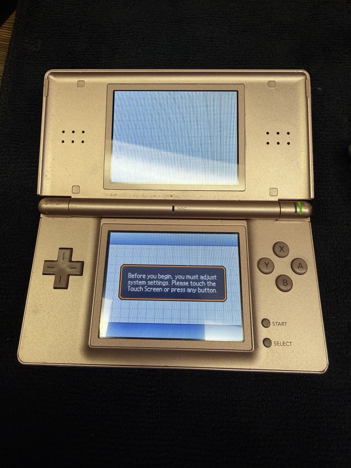 Nintendo DS Lite Handheld Console – Pink w/ Charger USG-001