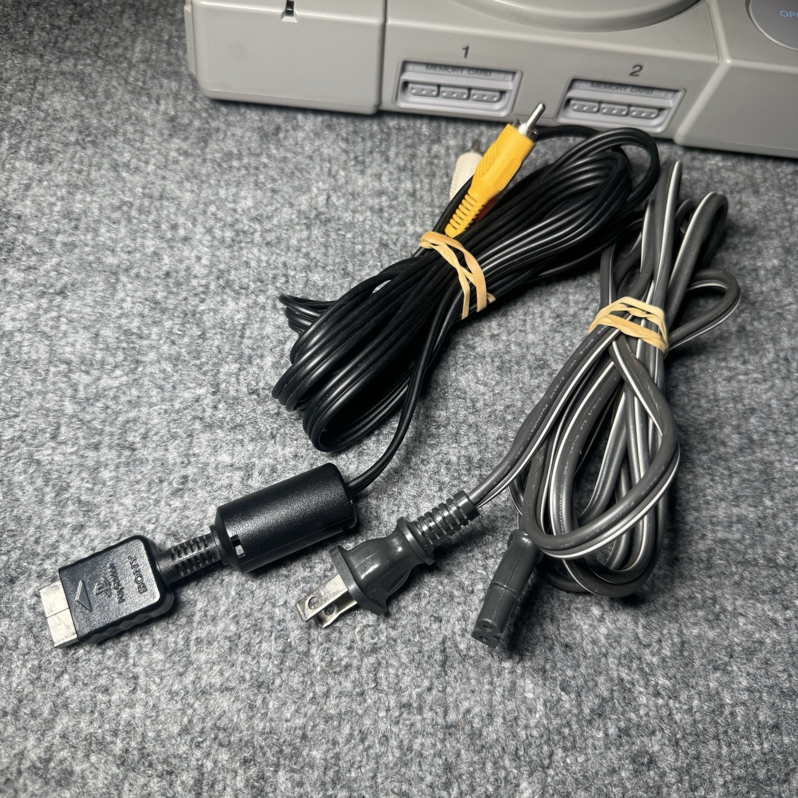 Sony PlayStation PS1 Console Bundle Controls, Game, Multitap, Memory Card TESTED