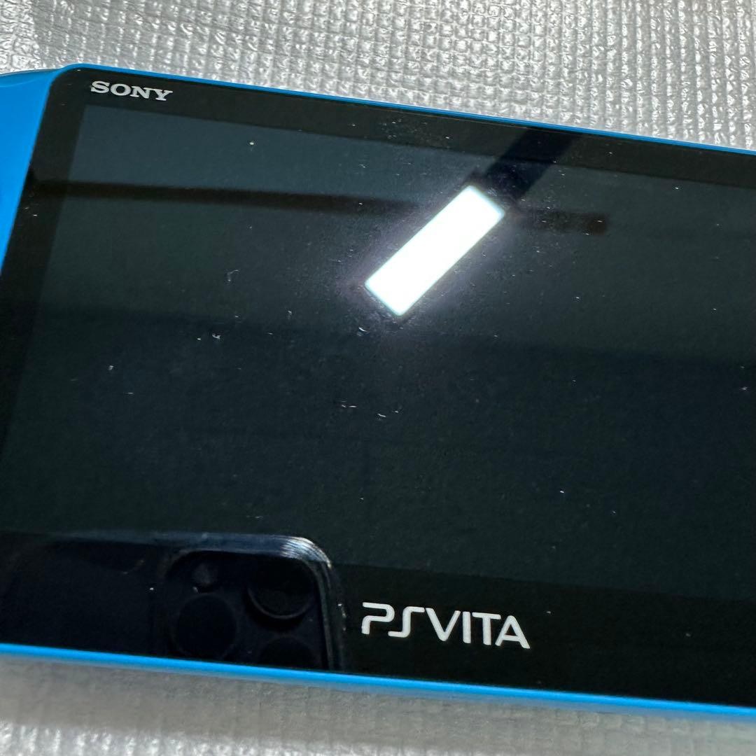 Sony PS Vita PCH-2000 ZA23 Aqua Blue Wi-Fi Box Charger 8GB Near Mint