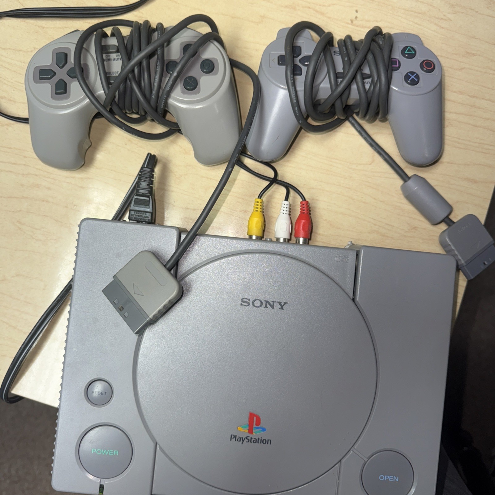 Sony PlayStation 1 PS1 SCPH-1001 Console With 2 Controller Set tested working