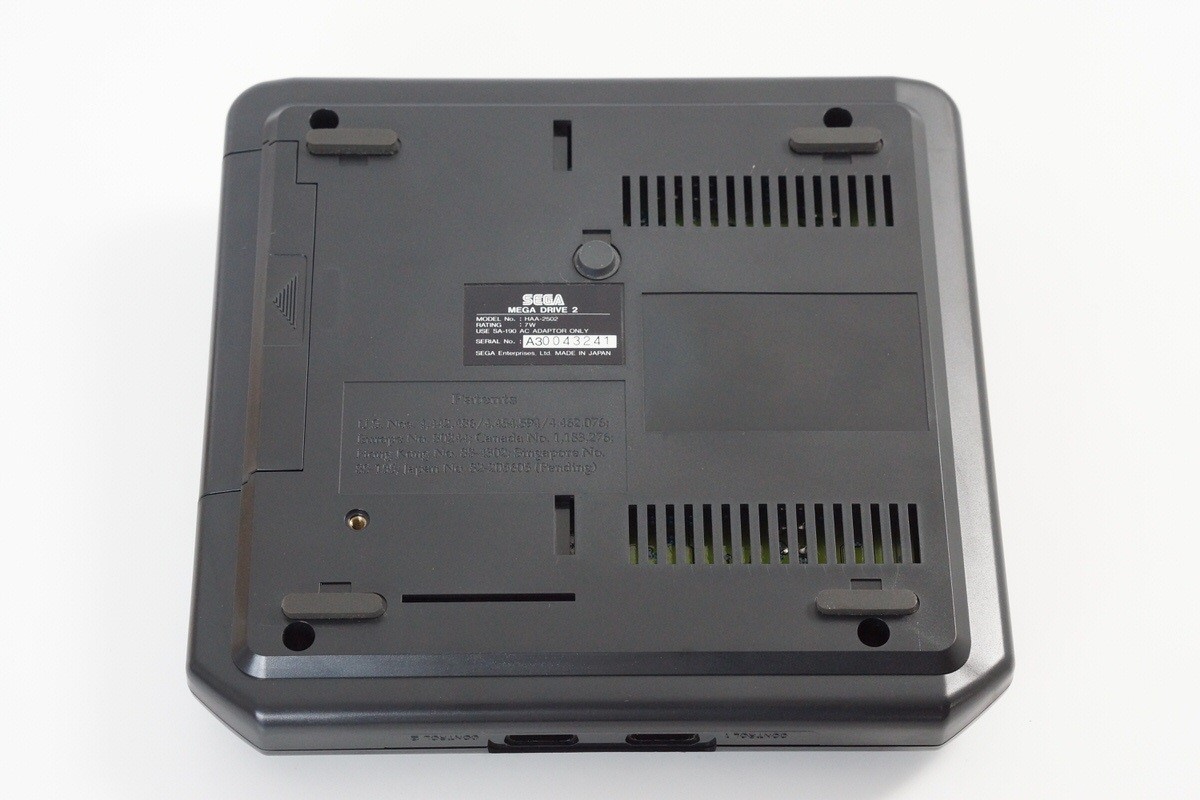 Mega Drive 2 SEGA Console System Boxed HAA-2502 Tested A3043241