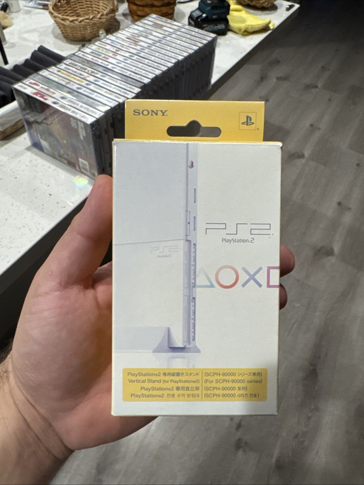 Sony PlayStation 2 PS2 Slim Ceramic White SCPH-90000 CW Box W/ Vertical Stand
